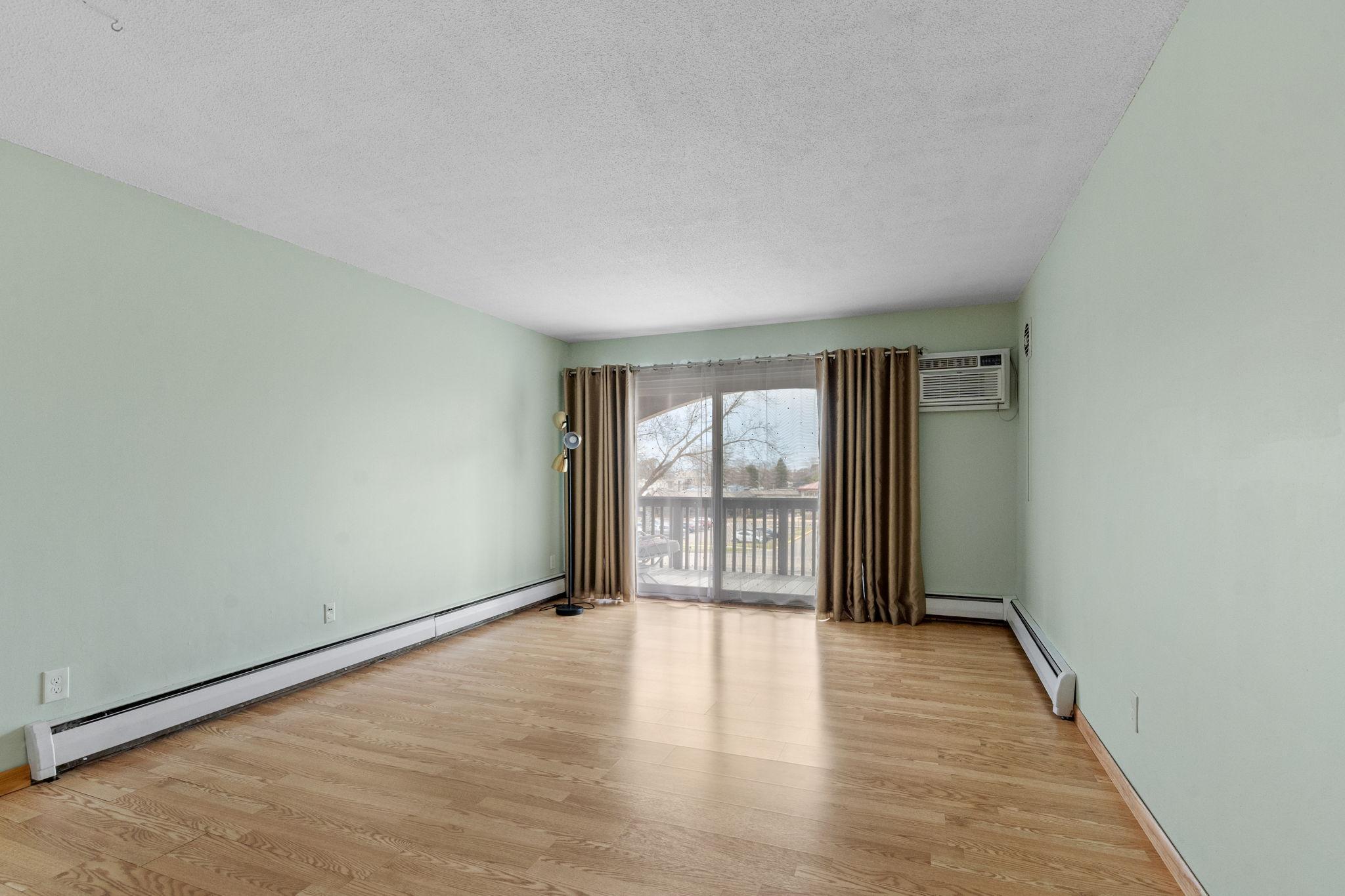 2800 Hamline Avenue N 329 Property Photo 28
