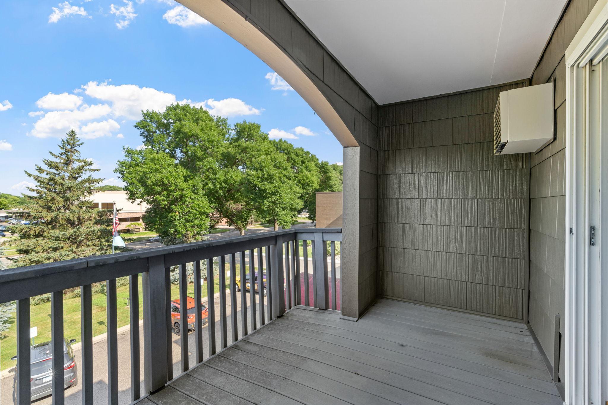 2800 Hamline Avenue N 329 Property Photo 40