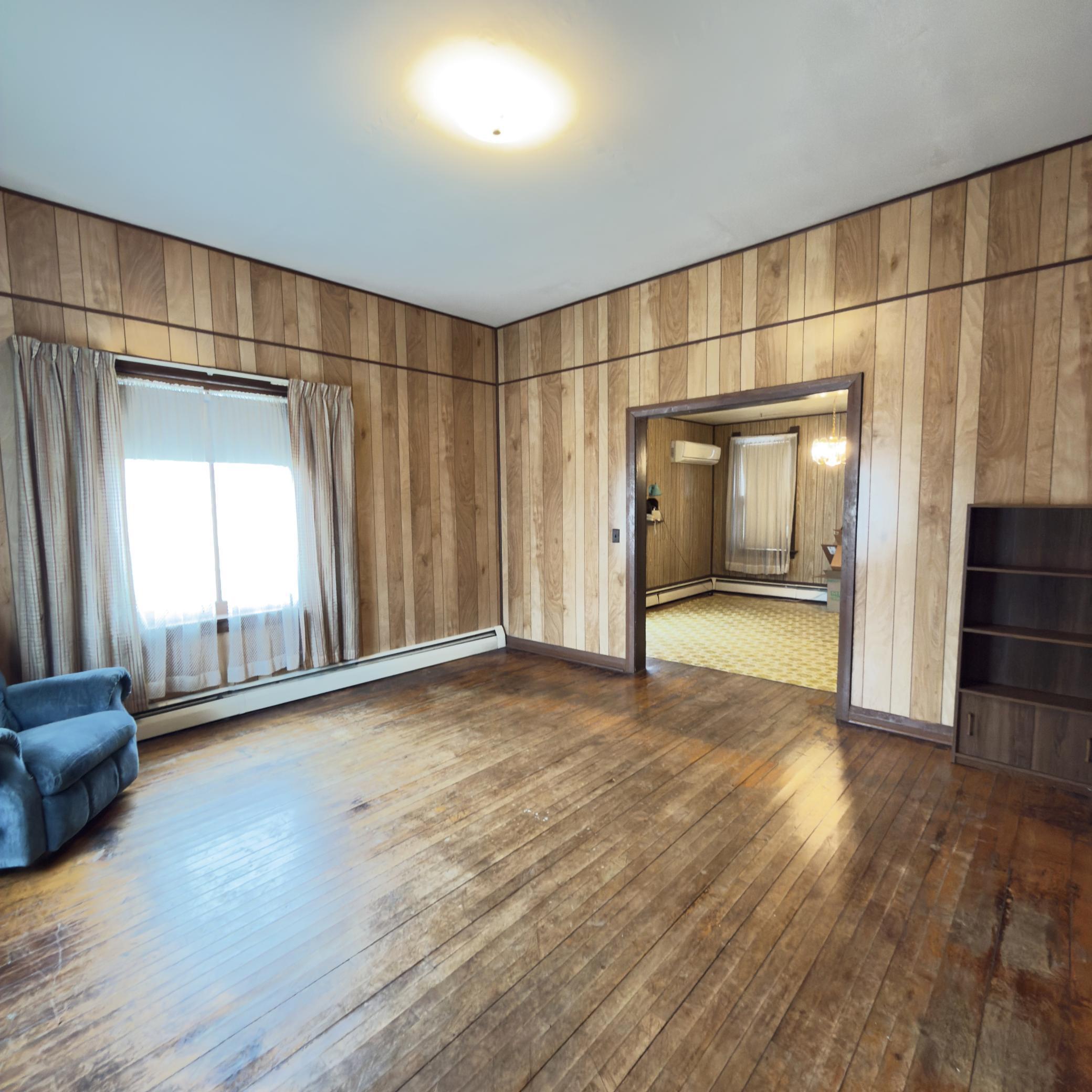 801 Irvine Avenue Nw Property Photo 3