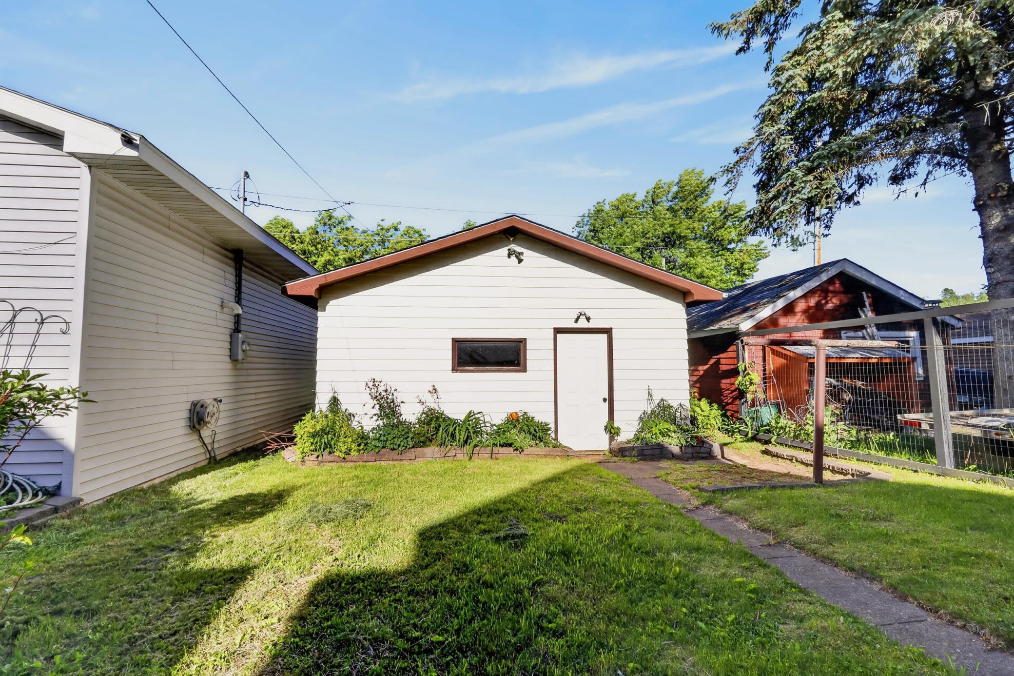 120 4th Street Property Photo 21
