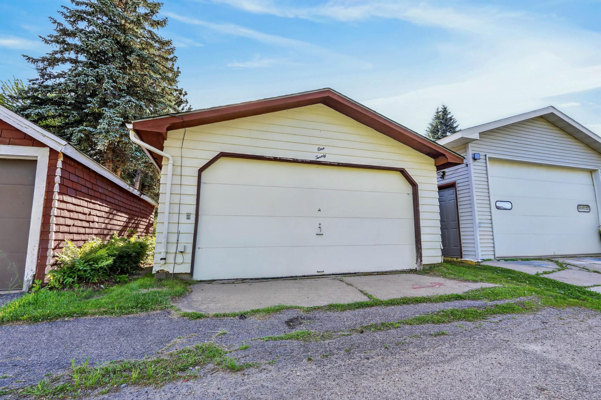 120 4th Street Property Photo 26