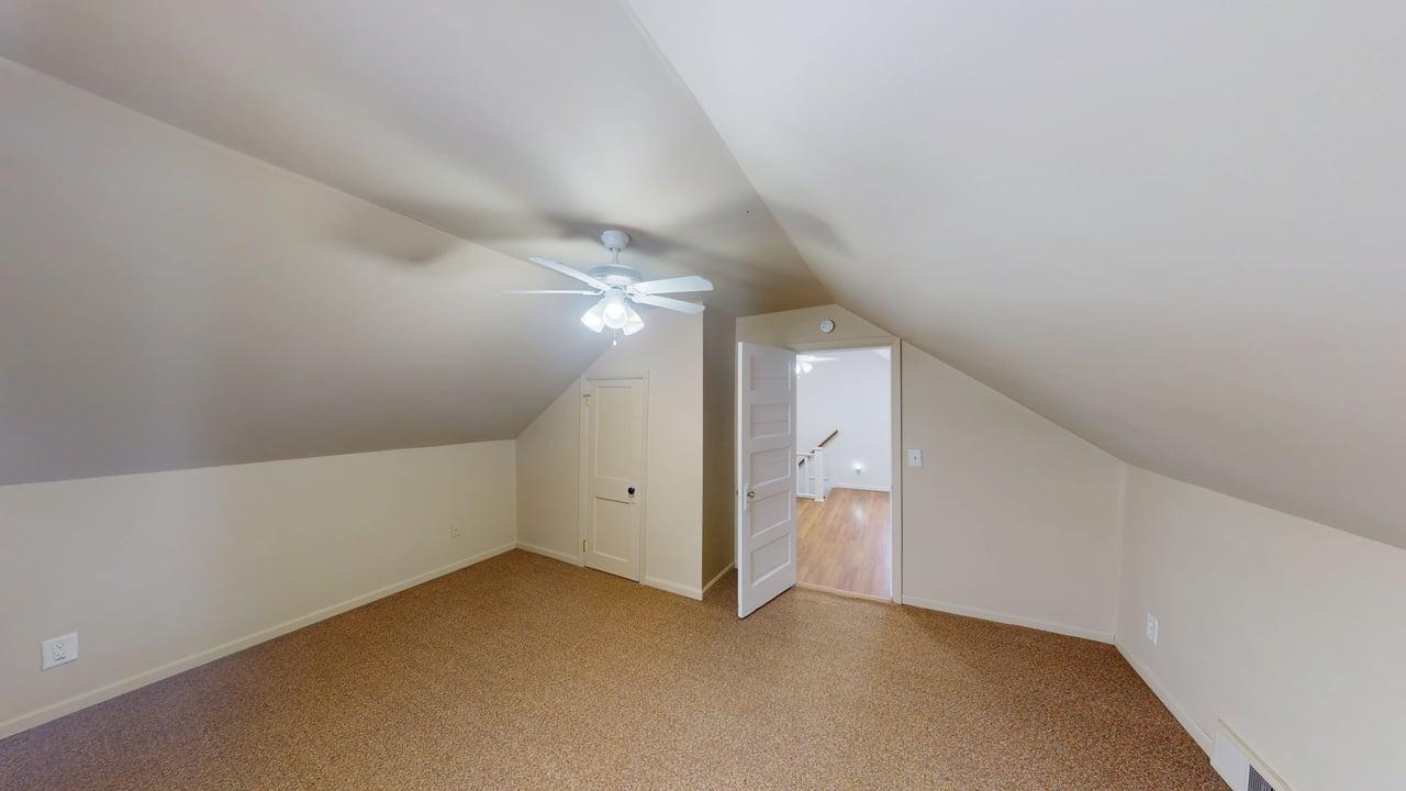 105 3rd Street Se Property Photo 13
