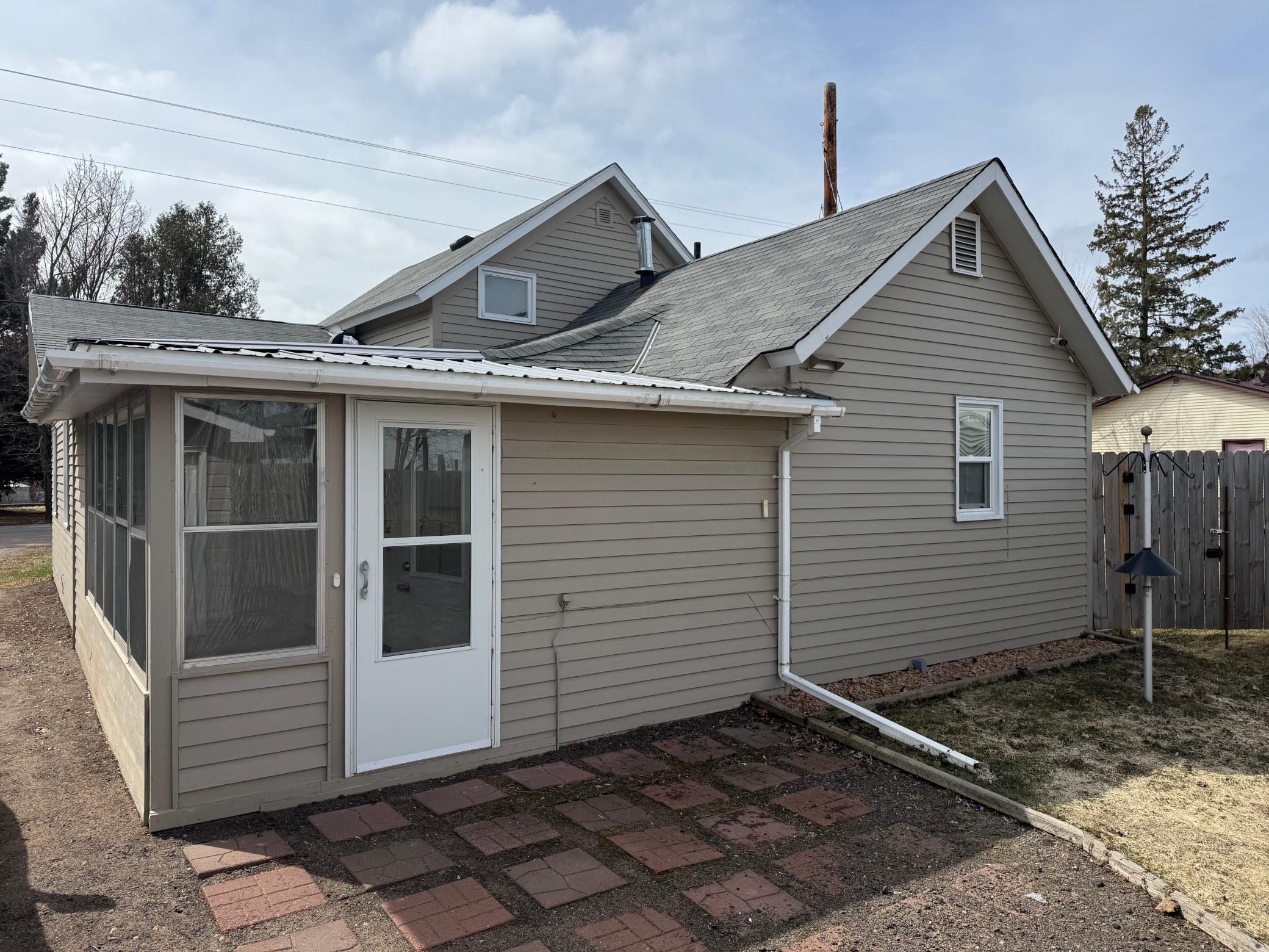 105 3rd Street Se Property Photo 21