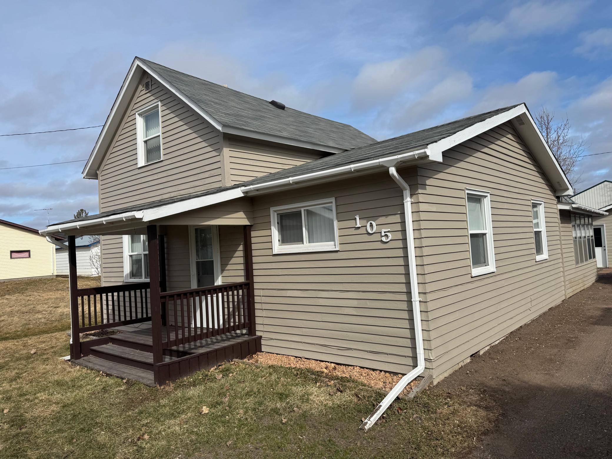 105 3rd Street Se Property Photo 22