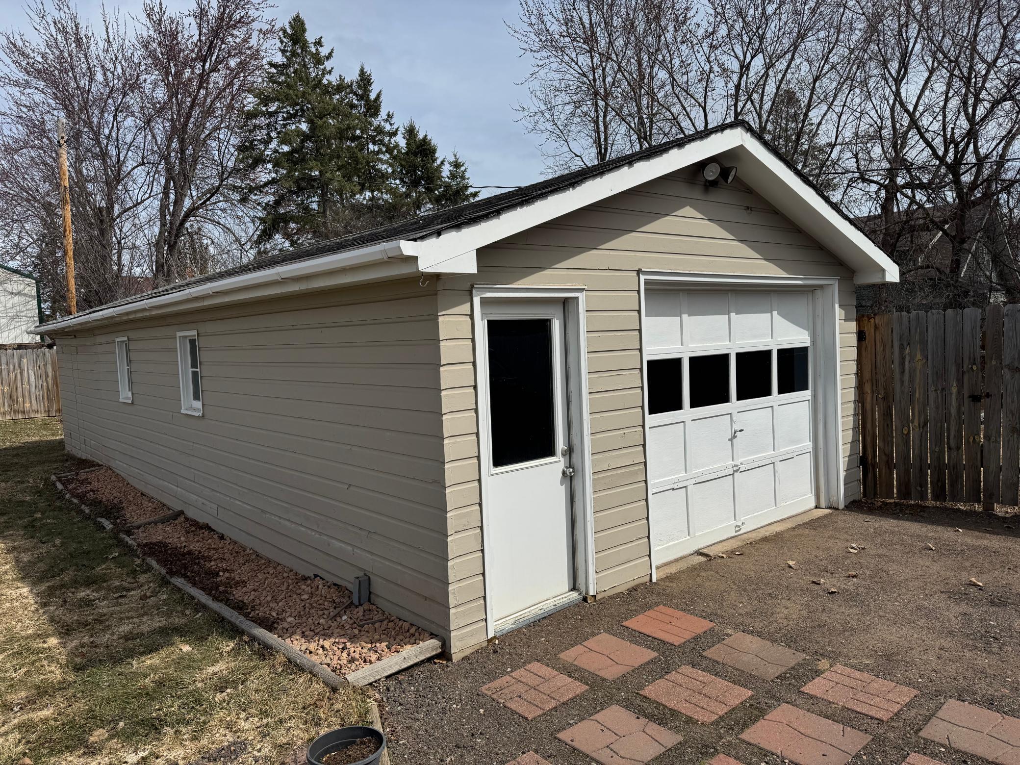 105 3rd Street Se Property Photo 24