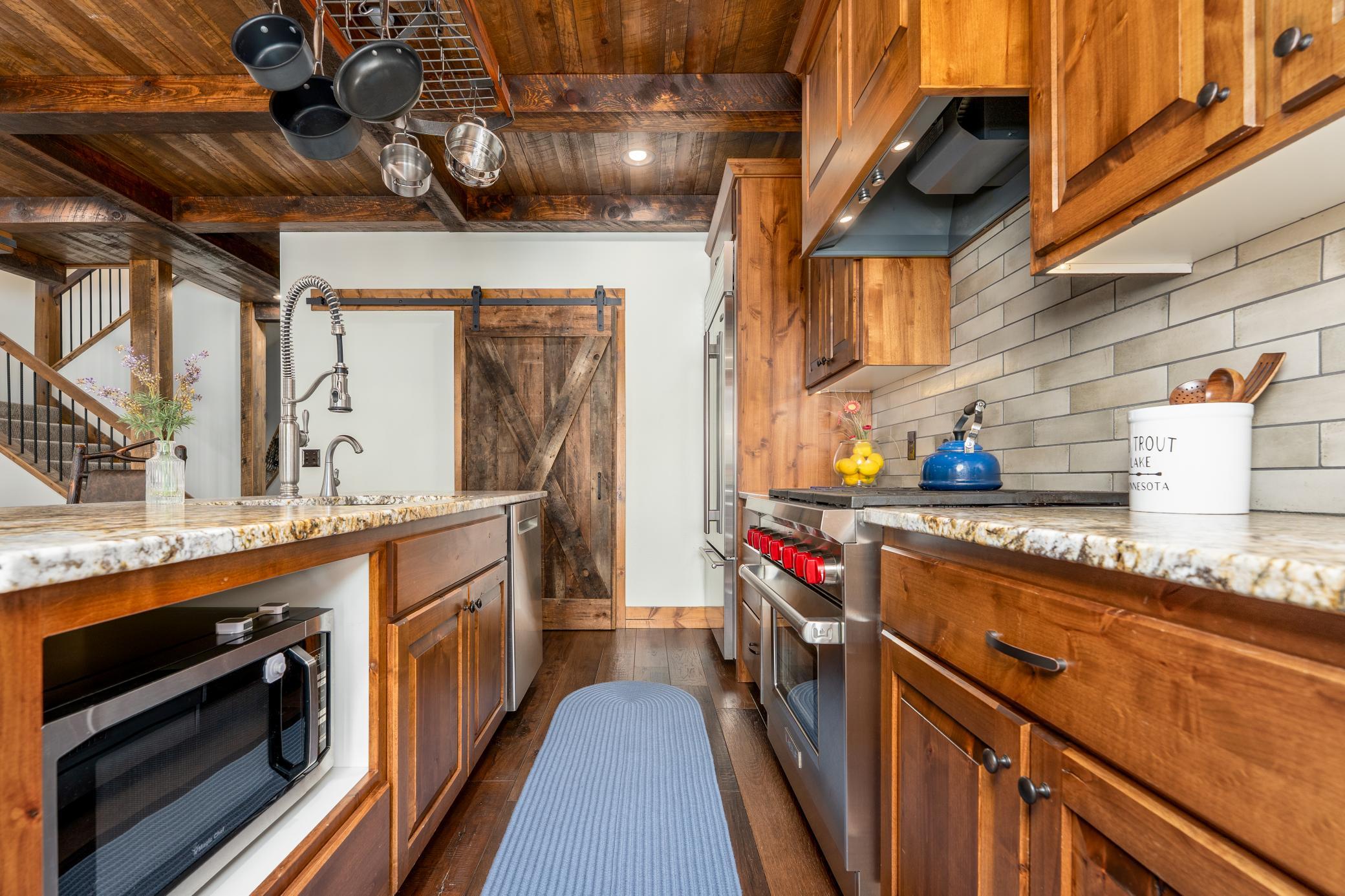 12730 Manhattan Point Boulevard Property Photo 26