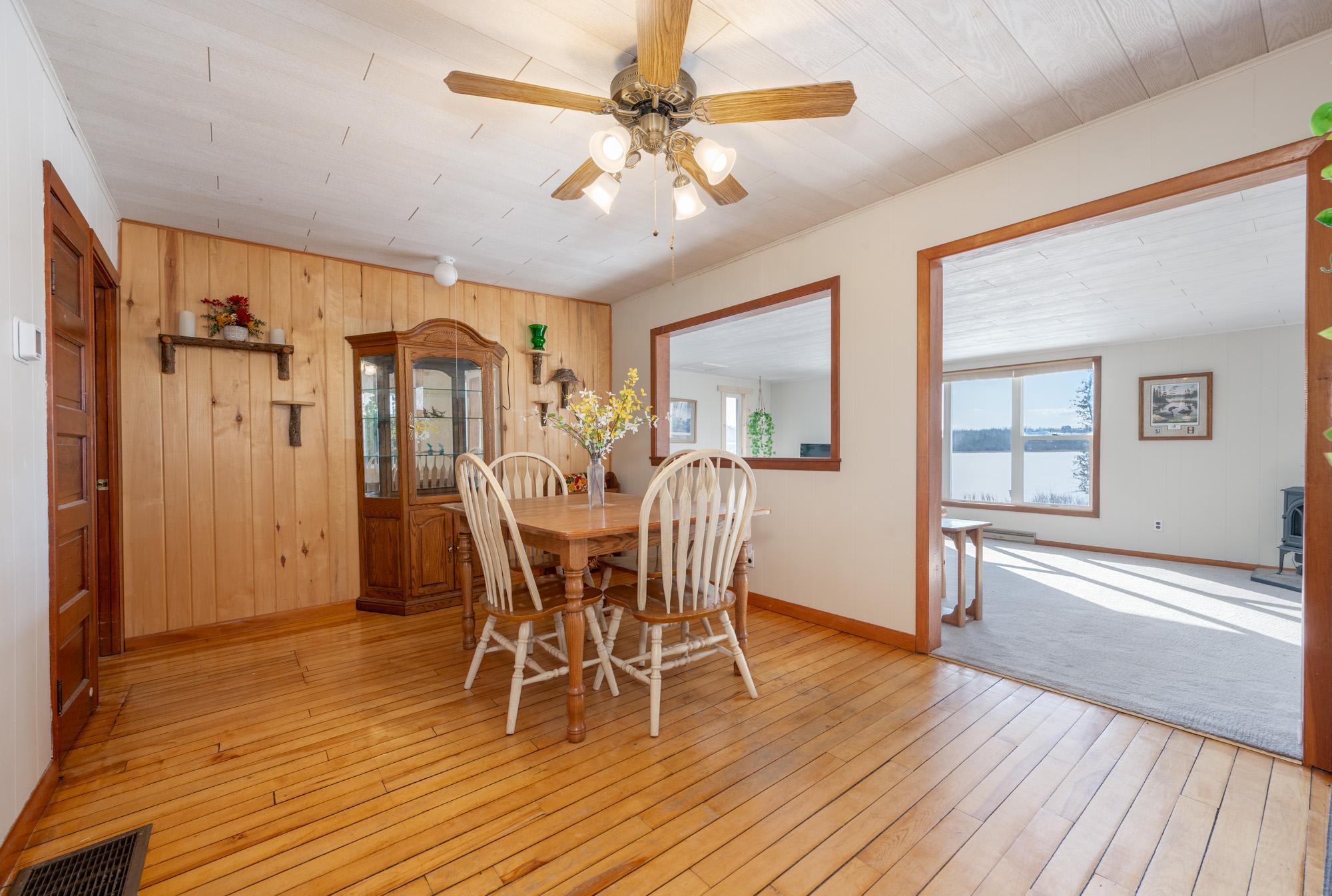 49616 Center Point Road Property Photo 14
