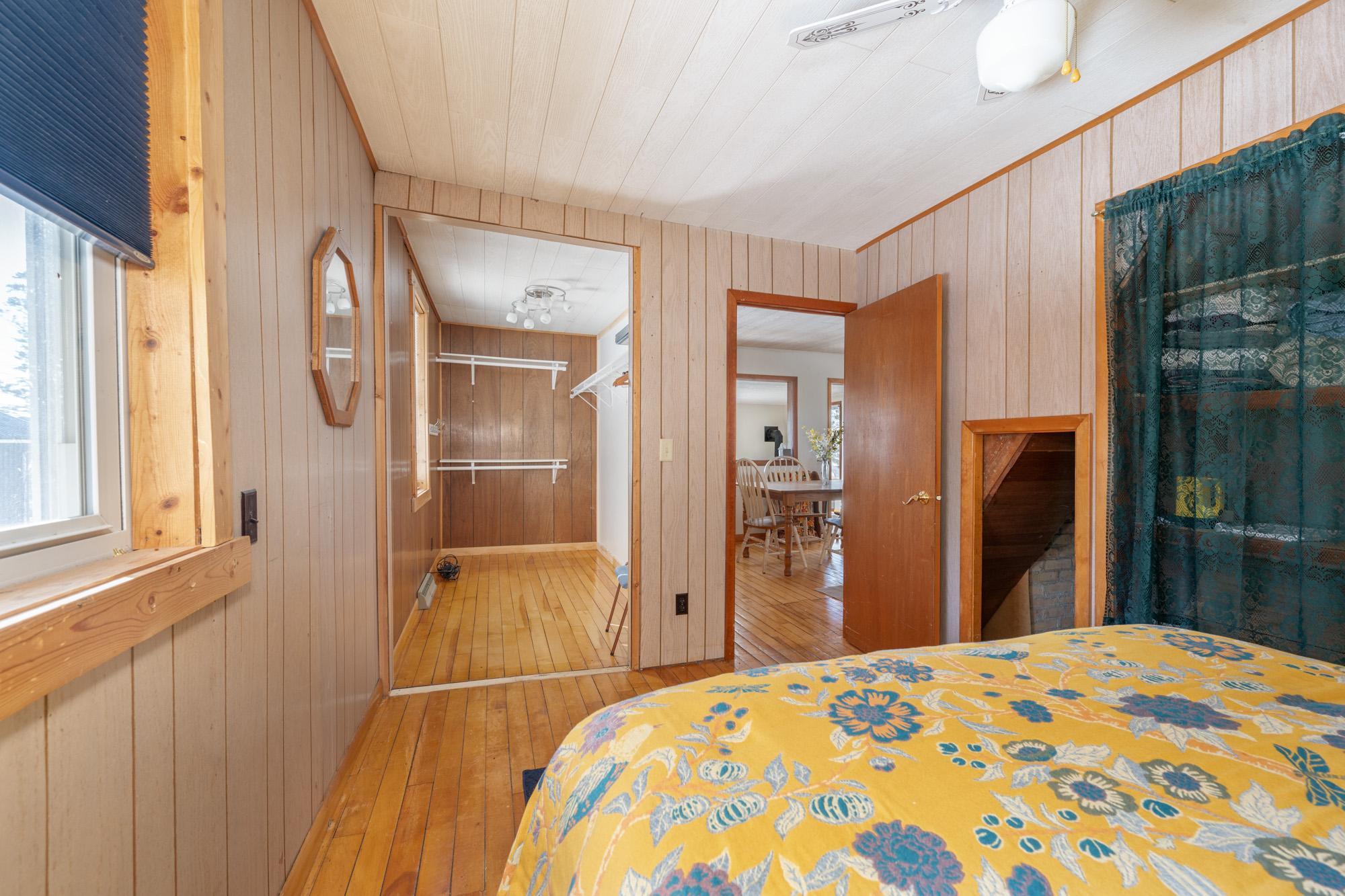 49616 Center Point Road Property Photo 18