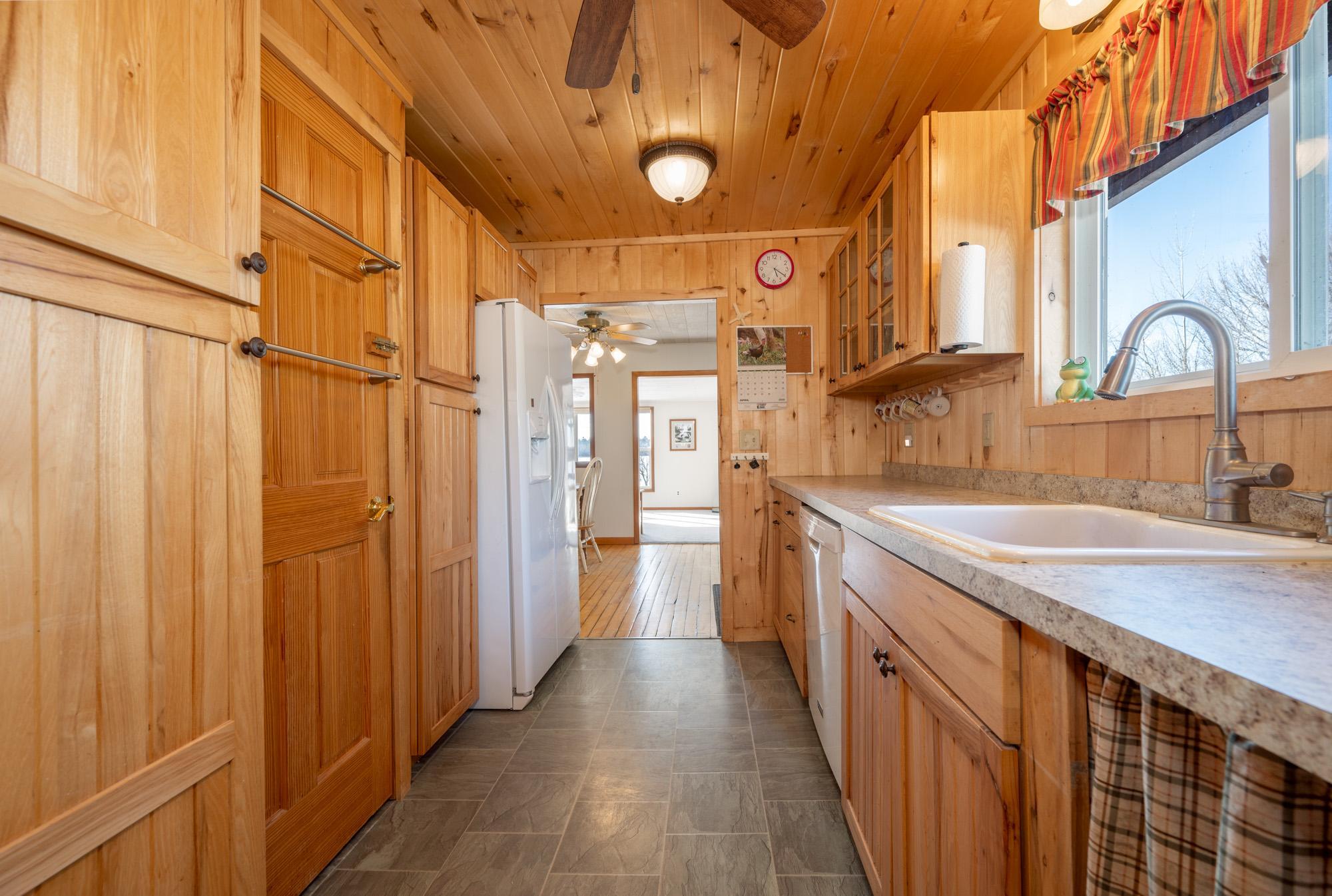 49616 Center Point Road Property Photo 22