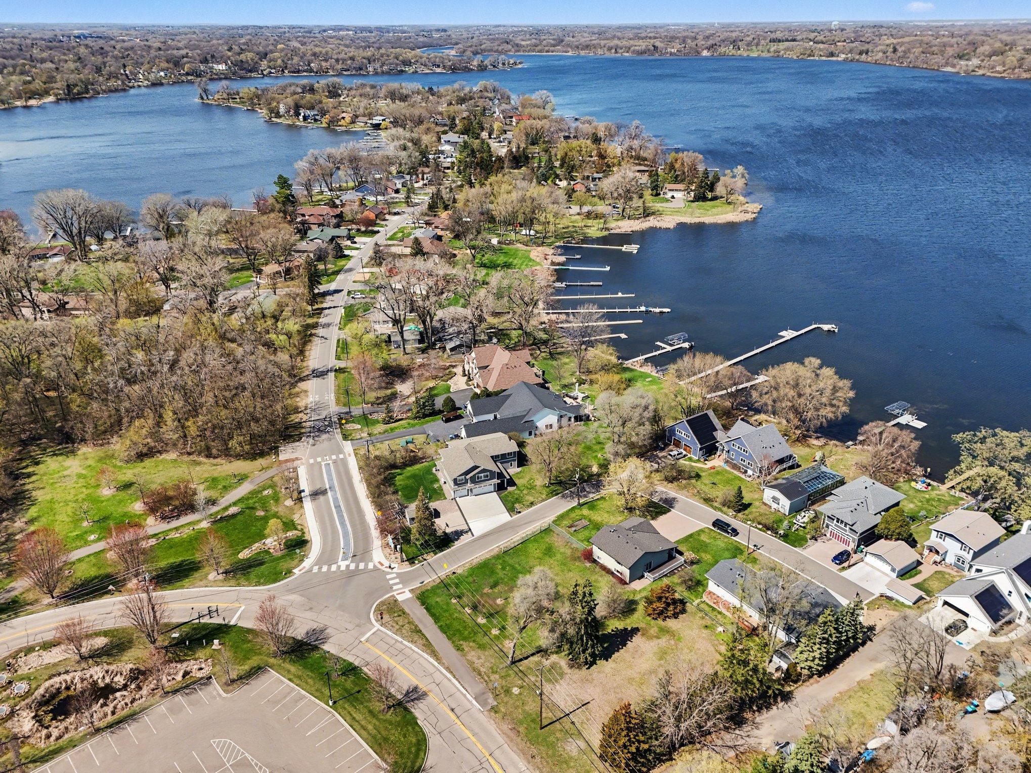 100 Peninsula Road Property Photo 1