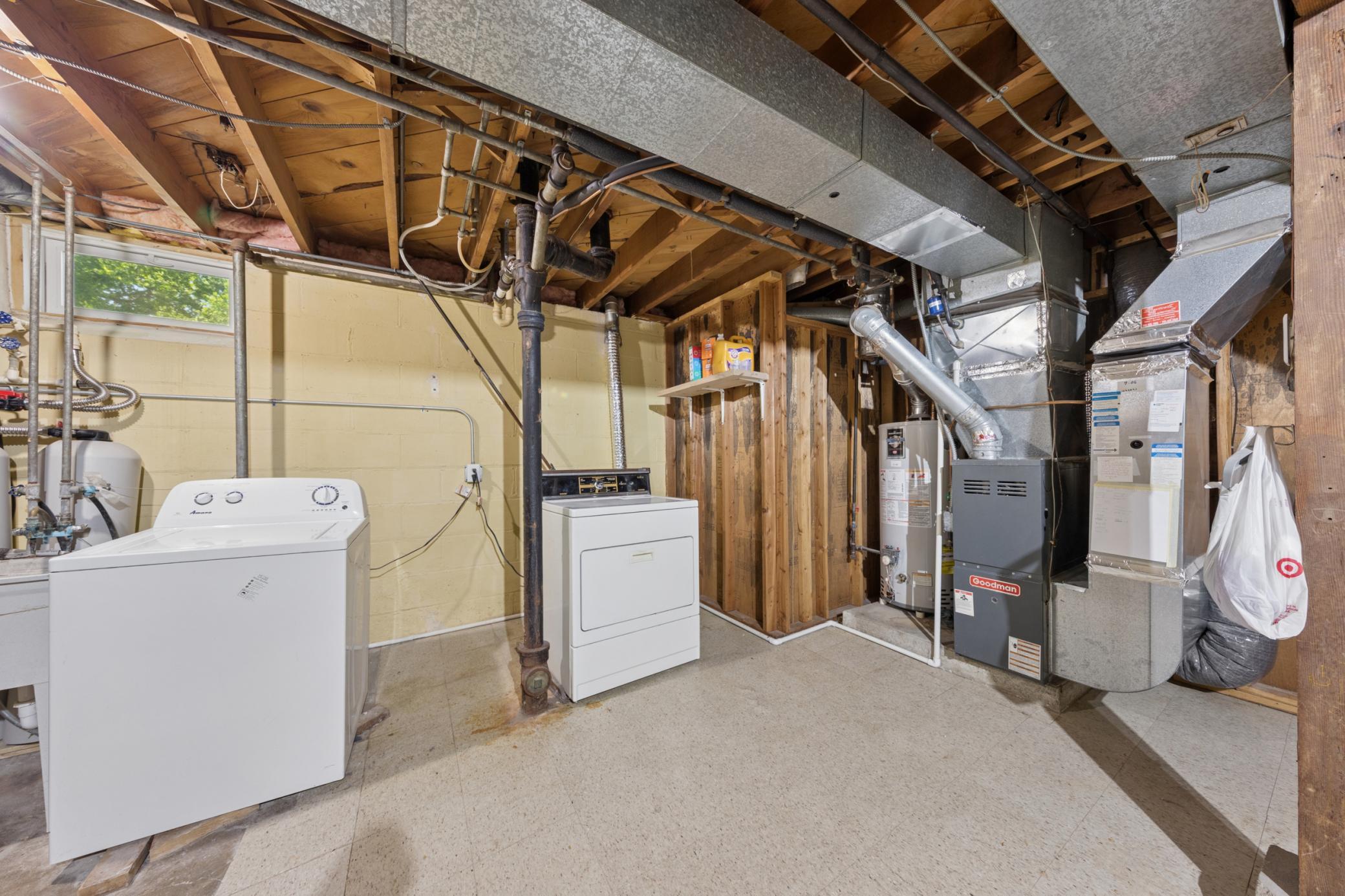 402 Jefferson Avenue S Property Photo 16