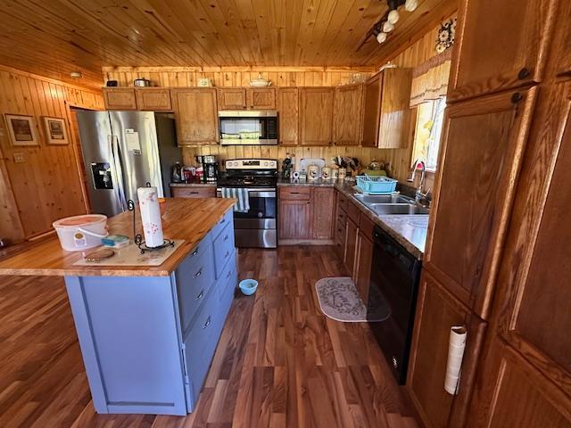 1383 Kelly Trail Property Photo 6