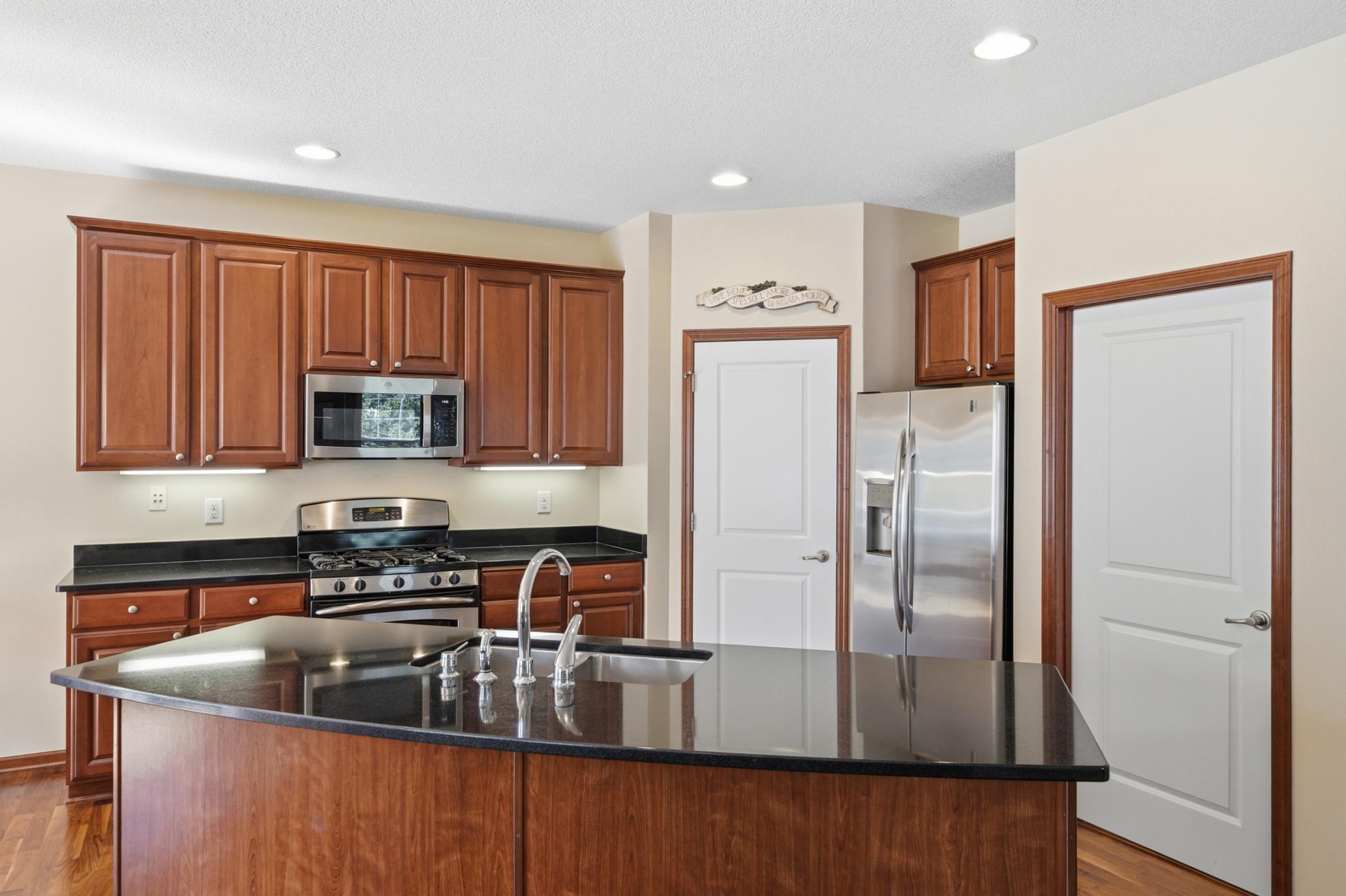 2156 Cedar Grove Trail Property Photo 4
