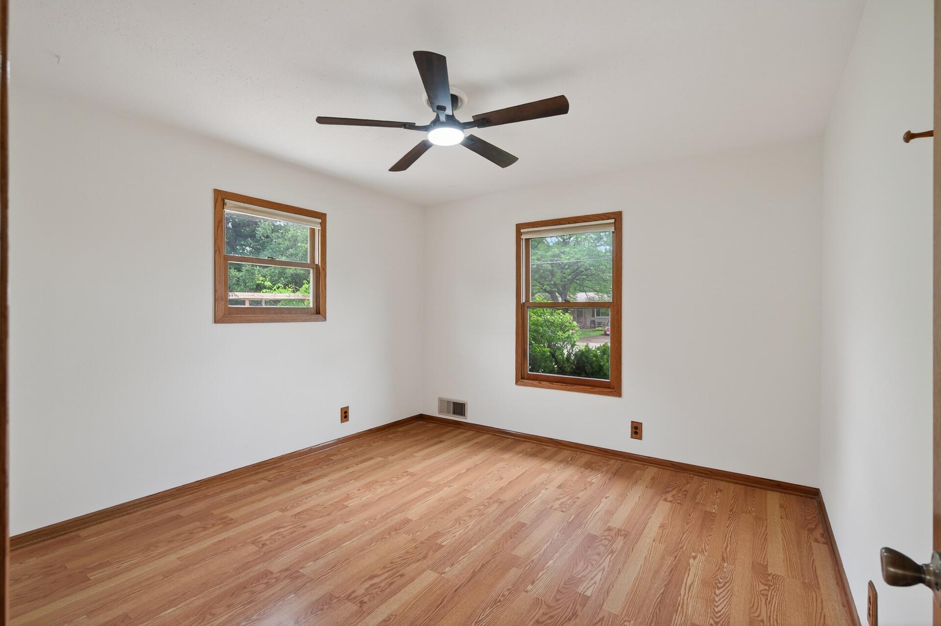 7939 Pleasant View Drive Ne Property Photo 11