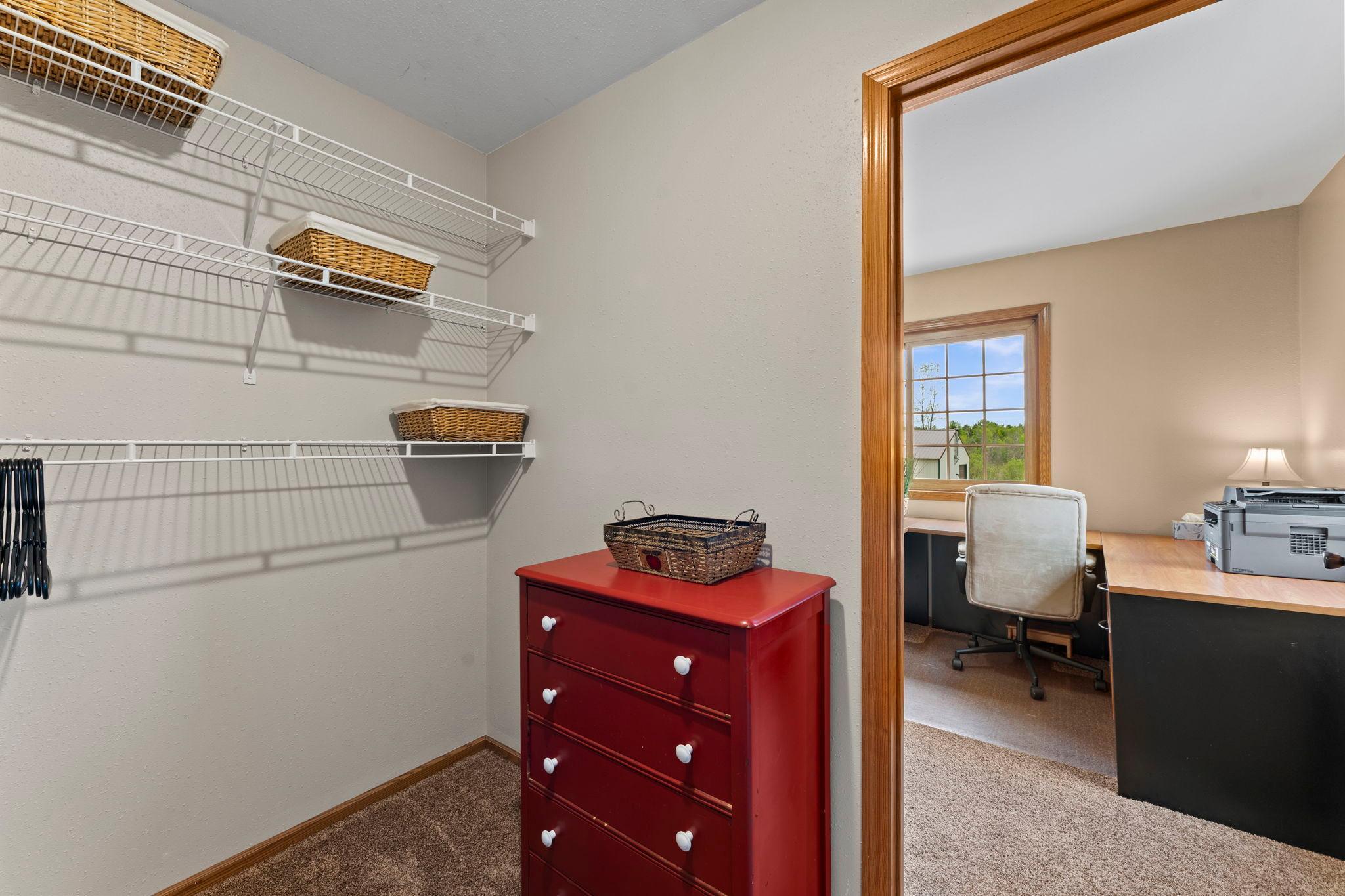 43224 Cedarcrest Trail Property Photo 45