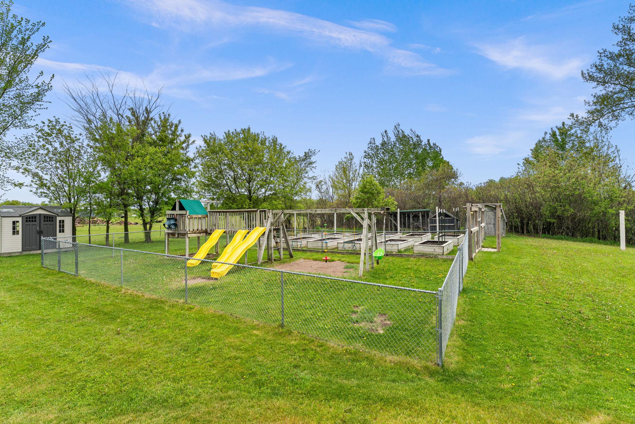 43224 Cedarcrest Trail Property Photo 86