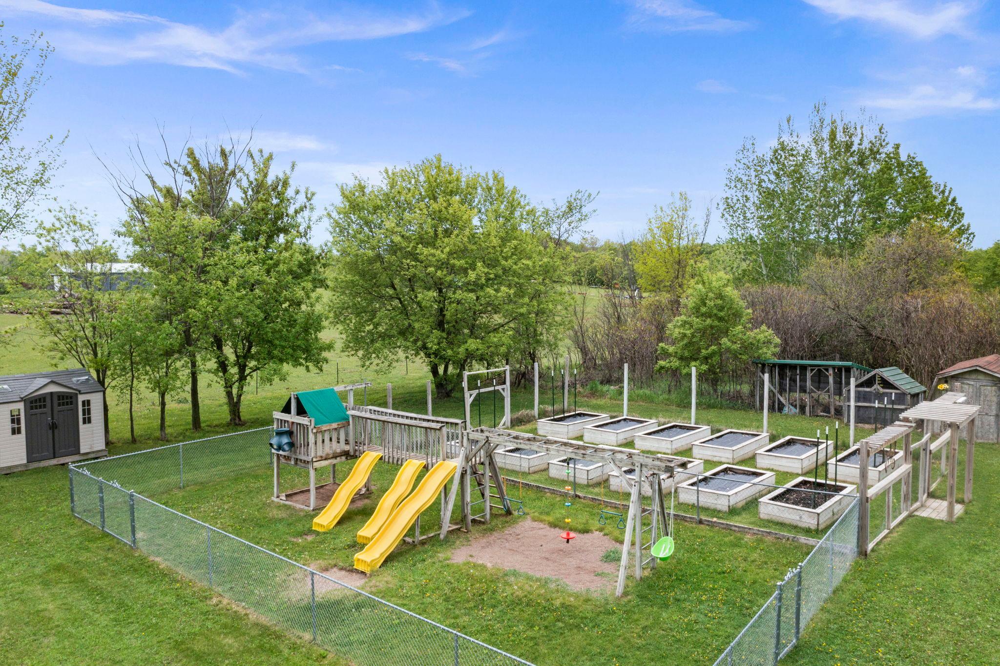 43224 Cedarcrest Trail Property Photo 87