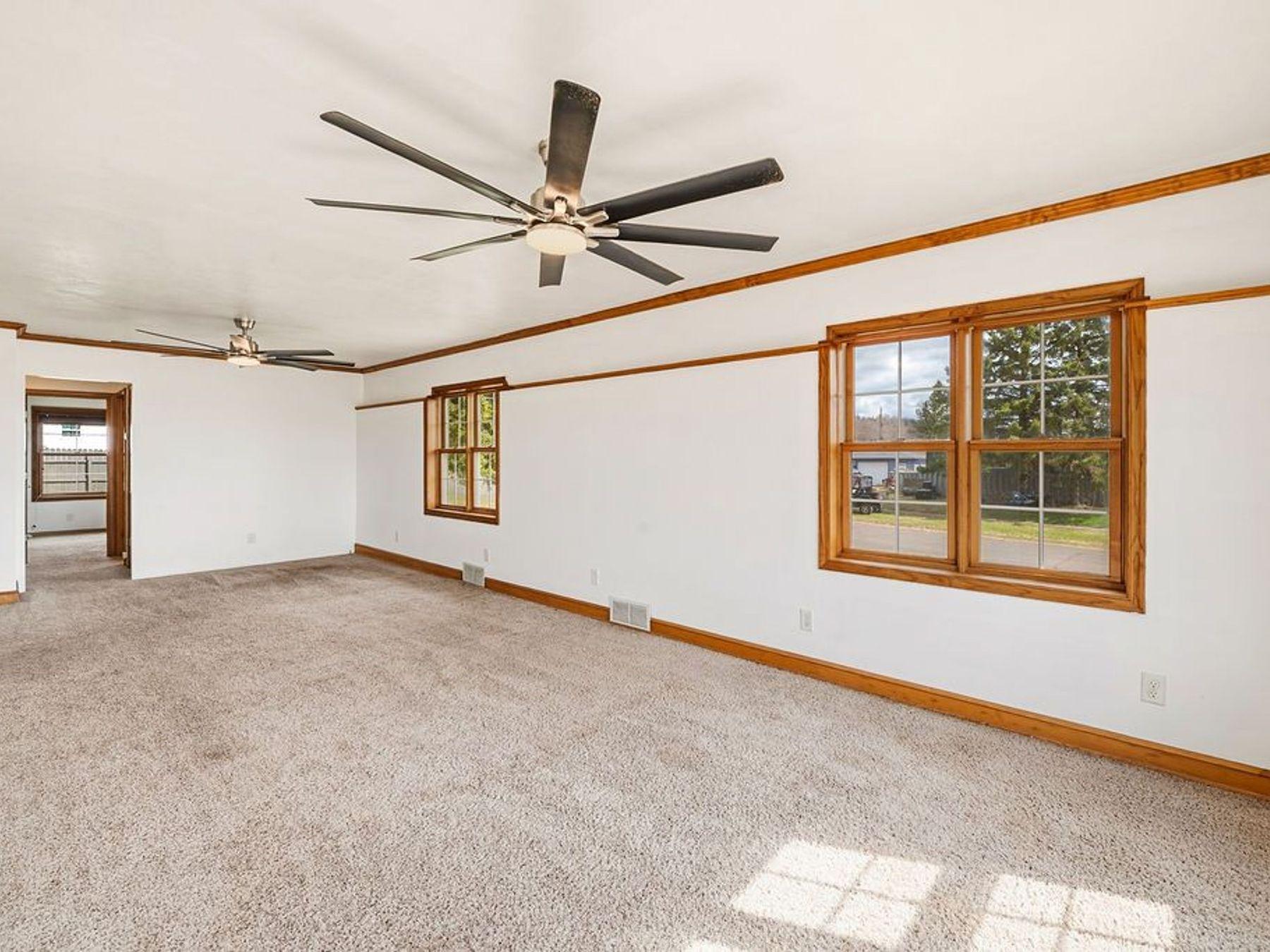 68 Edison Boulevard Property Photo 12