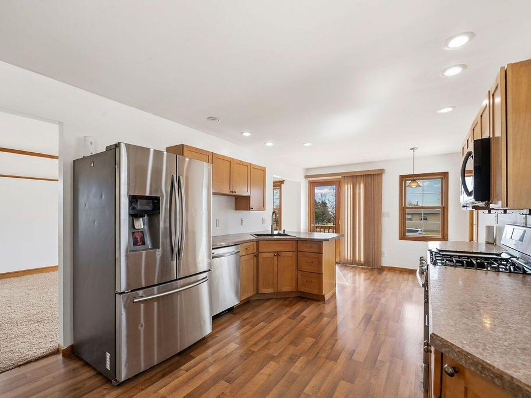 68 Edison Boulevard Property Photo 14