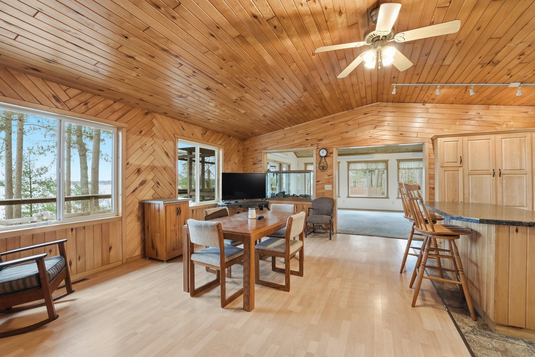 15740 River Lake Drive Property Photo 9