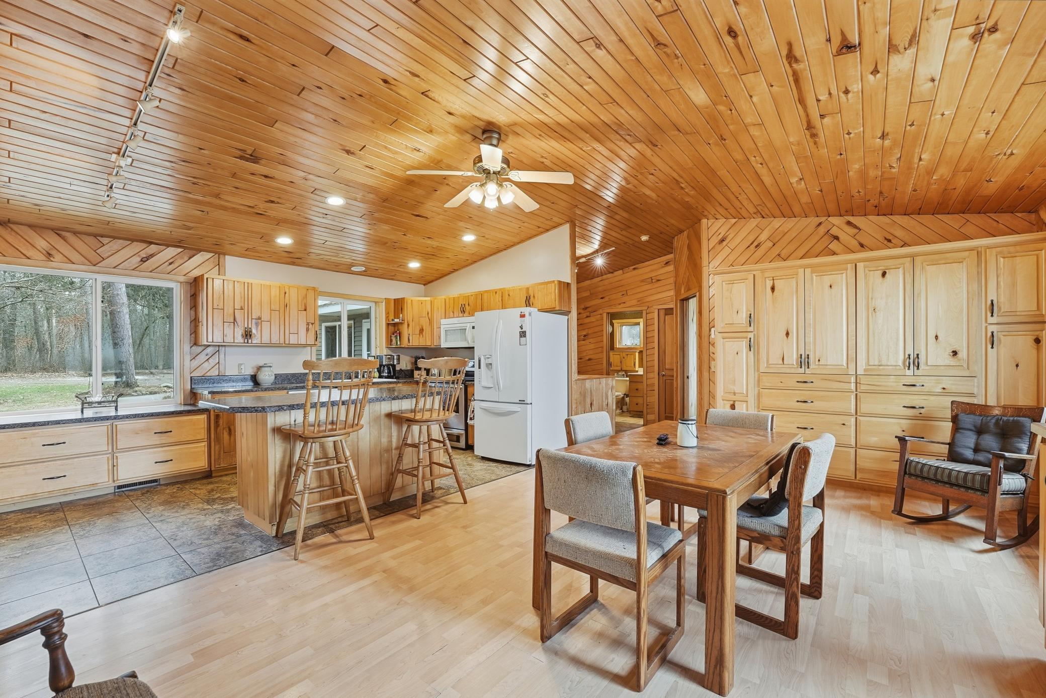 15740 River Lake Drive Property Photo 11