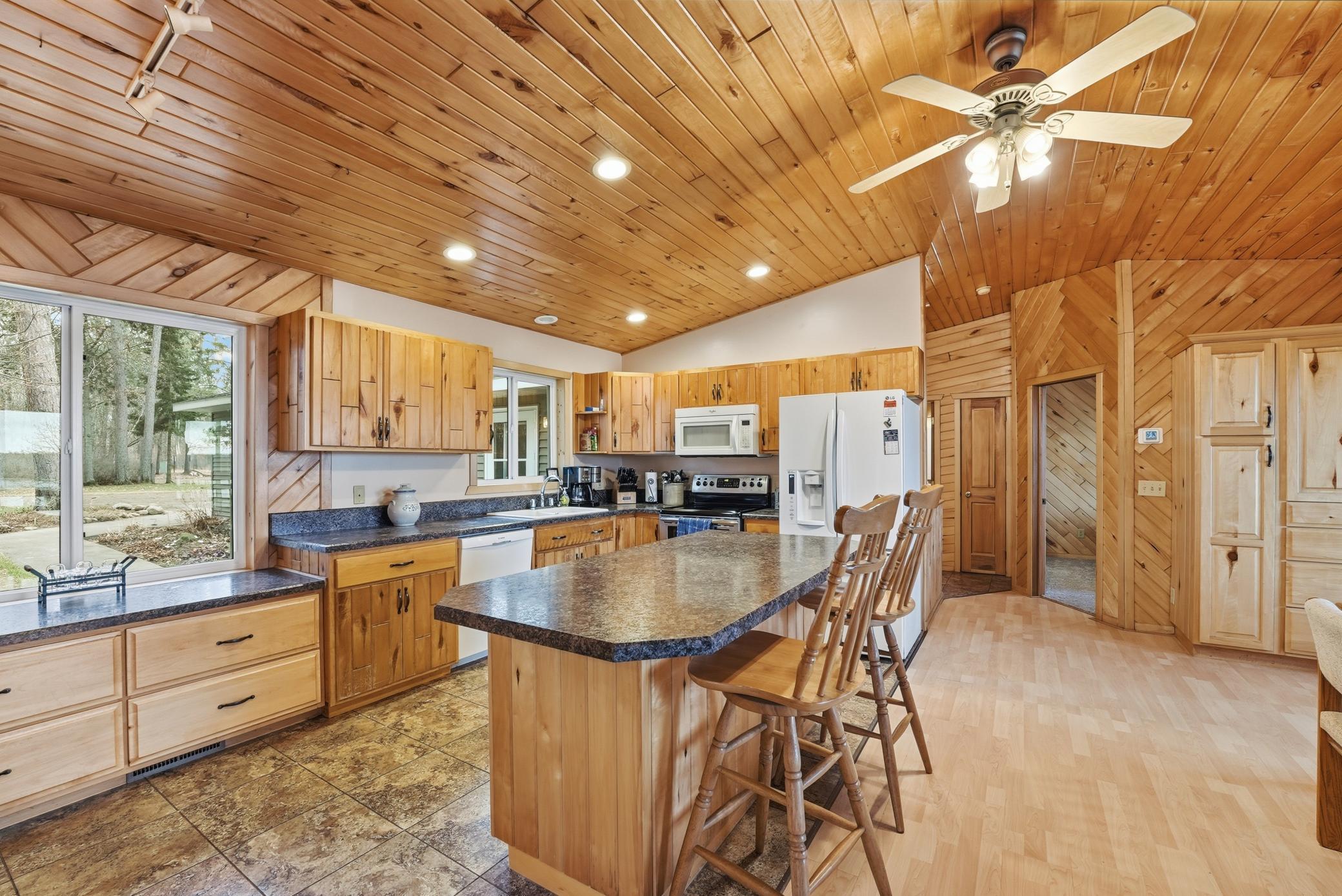 15740 River Lake Drive Property Photo 13