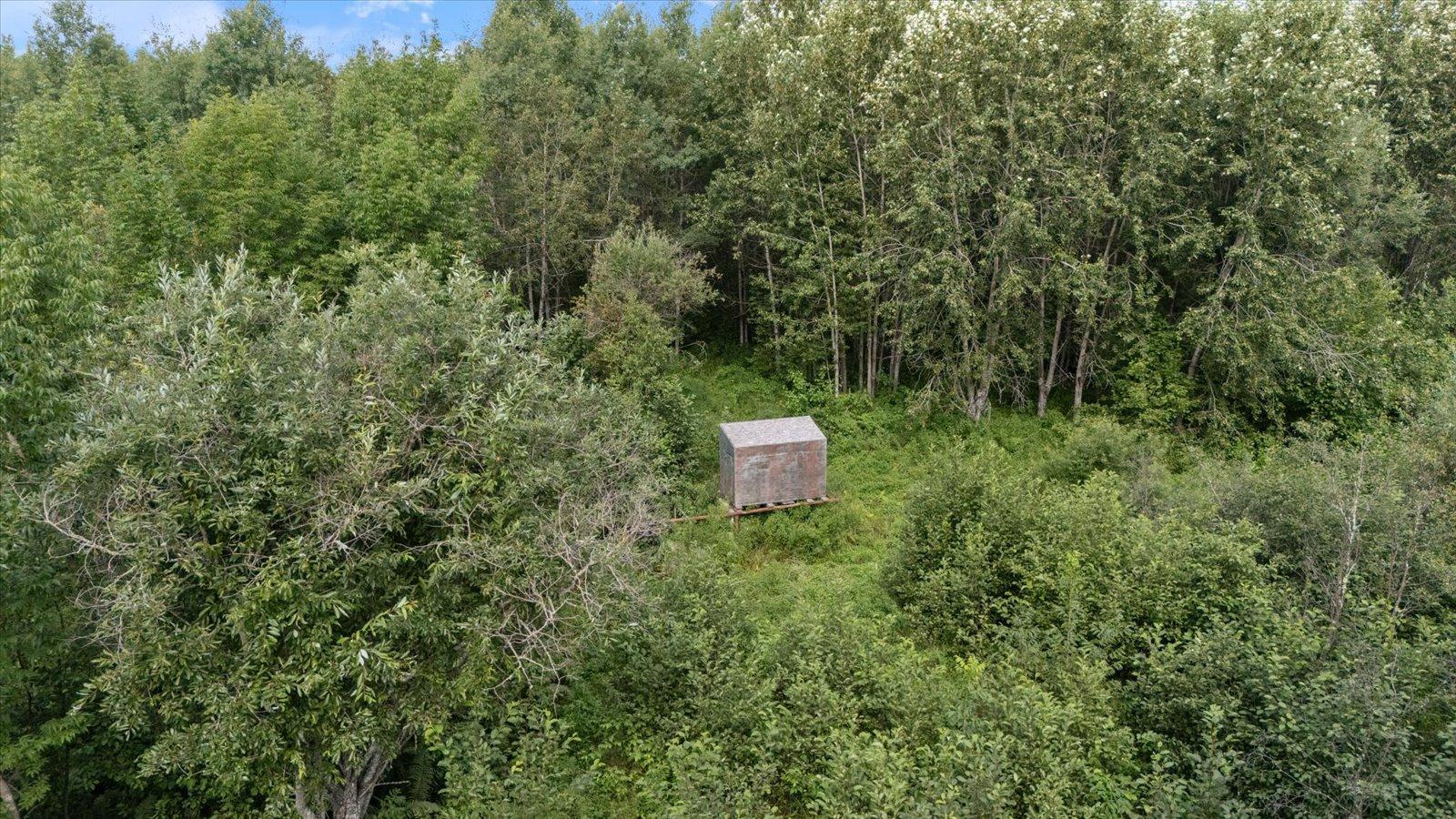 9401 Samuelson Road Property Photo 16
