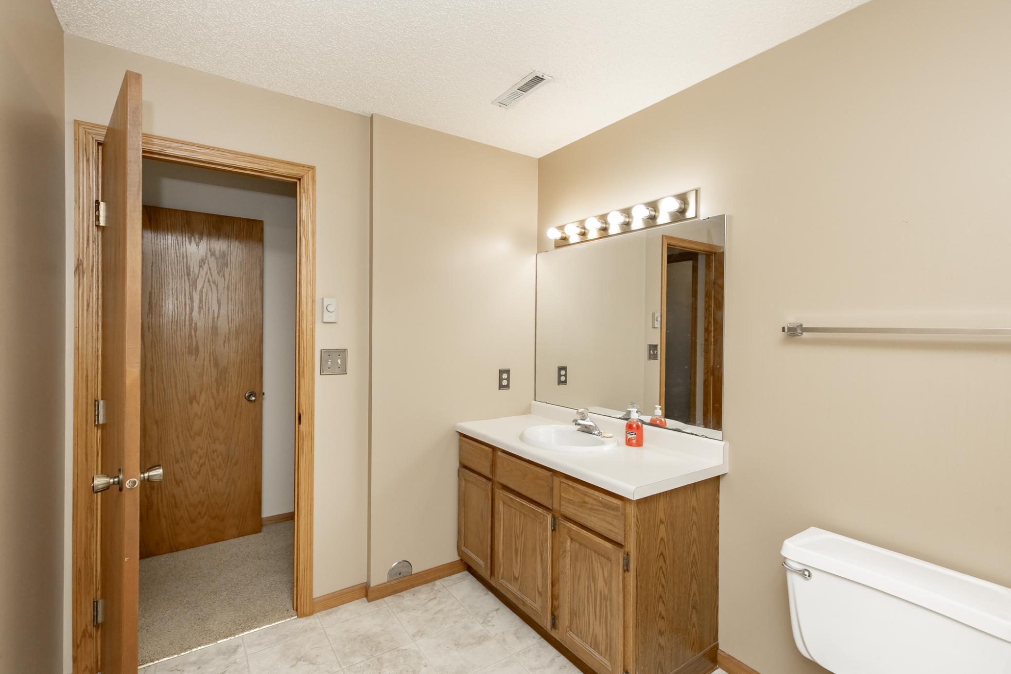 2408 34th Avenue S Property Photo 33