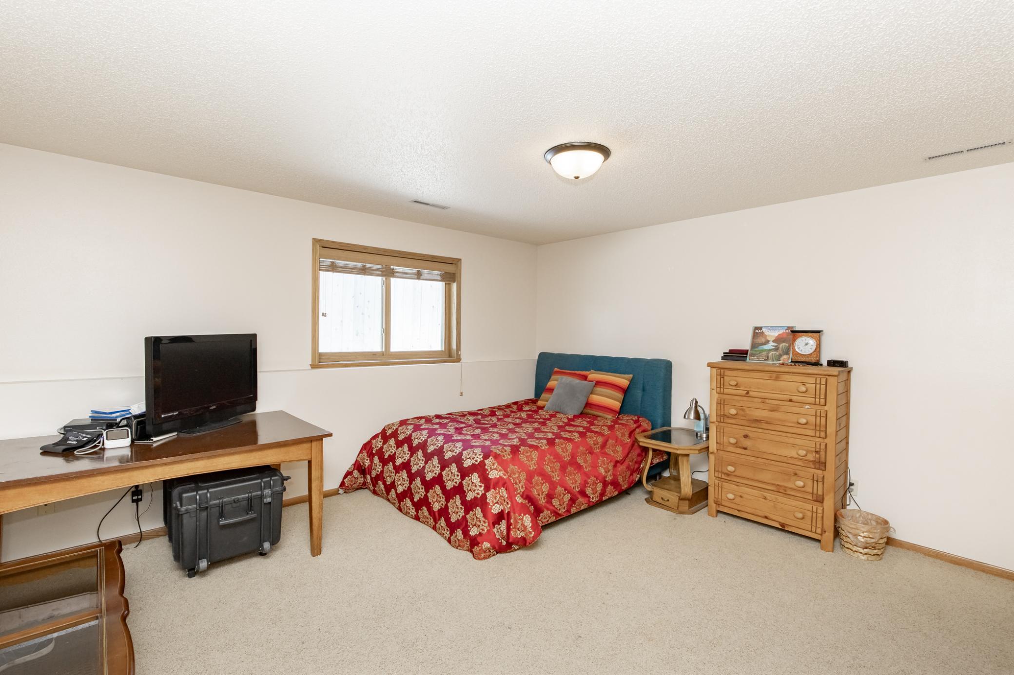 2408 34th Avenue S Property Photo 40