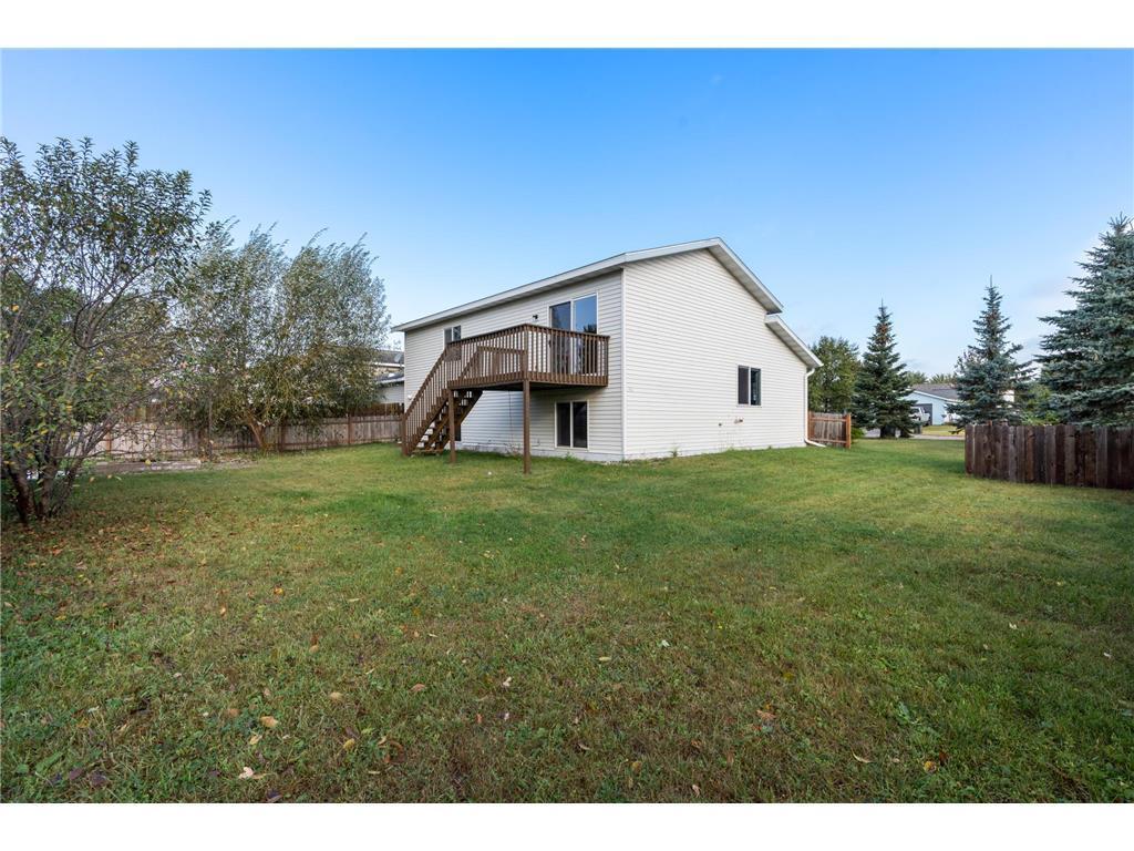 2822 Addison Avenue Property Photo 2