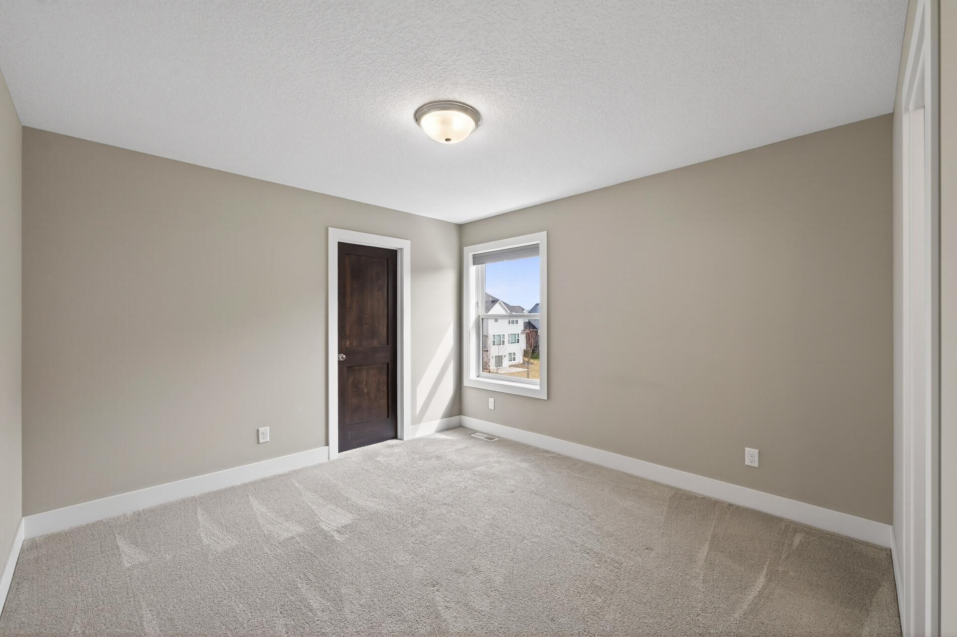 10922 Brookside Trail N Property Photo 36