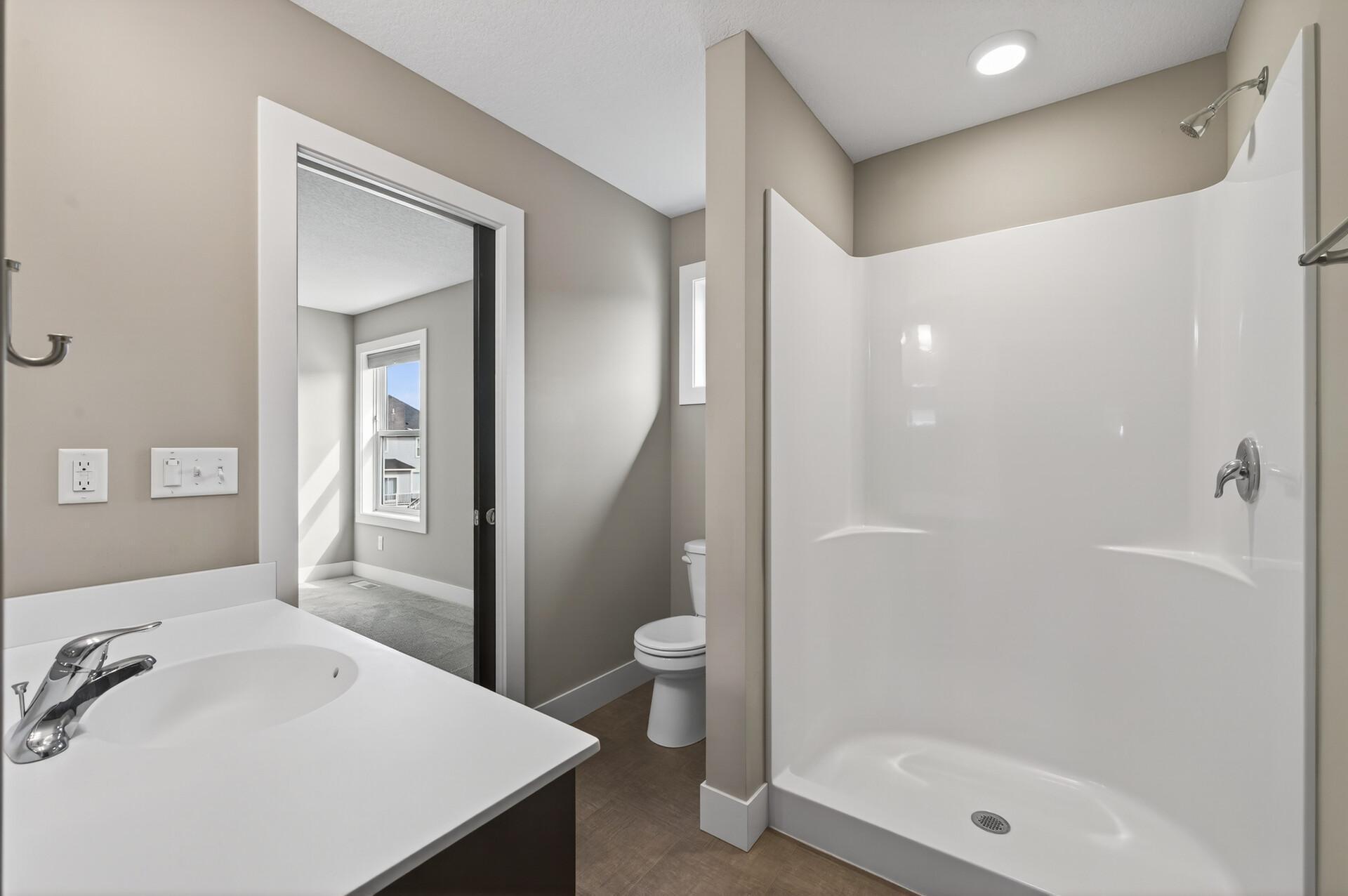 10922 Brookside Trail N Property Photo 37