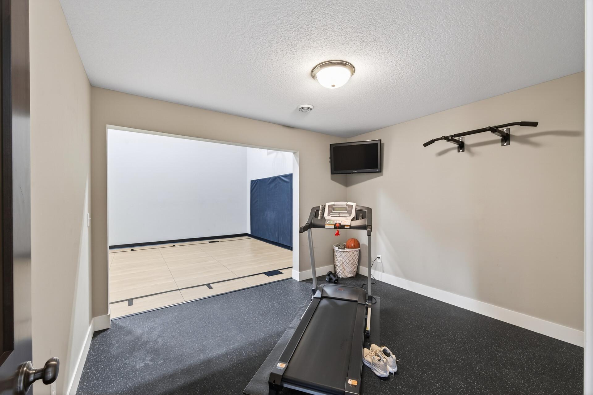 10922 Brookside Trail N Property Photo 42