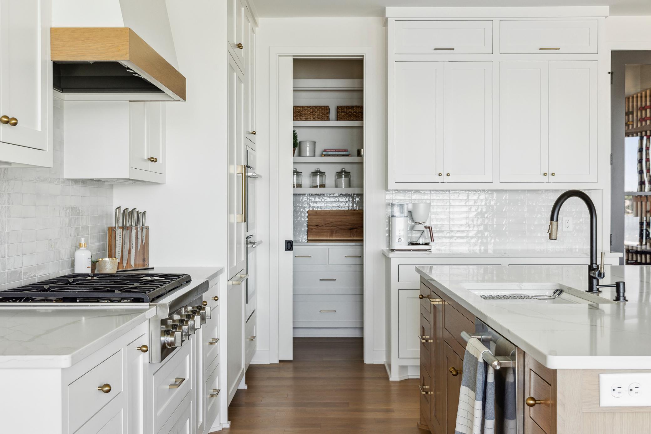 138 2nd Street Property Photo 4