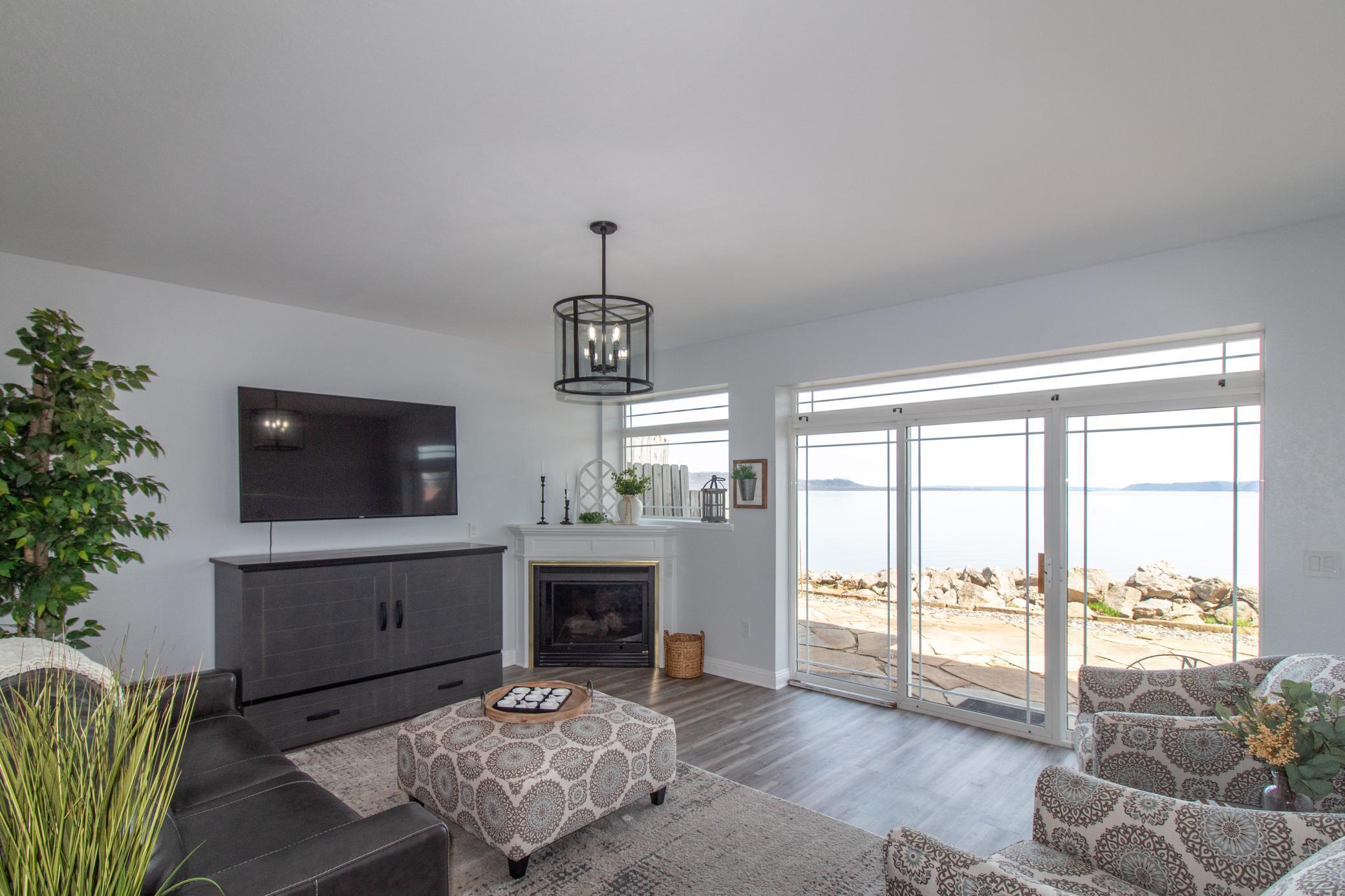 1702 N Lakeshore Drive 2 Property Photo 6