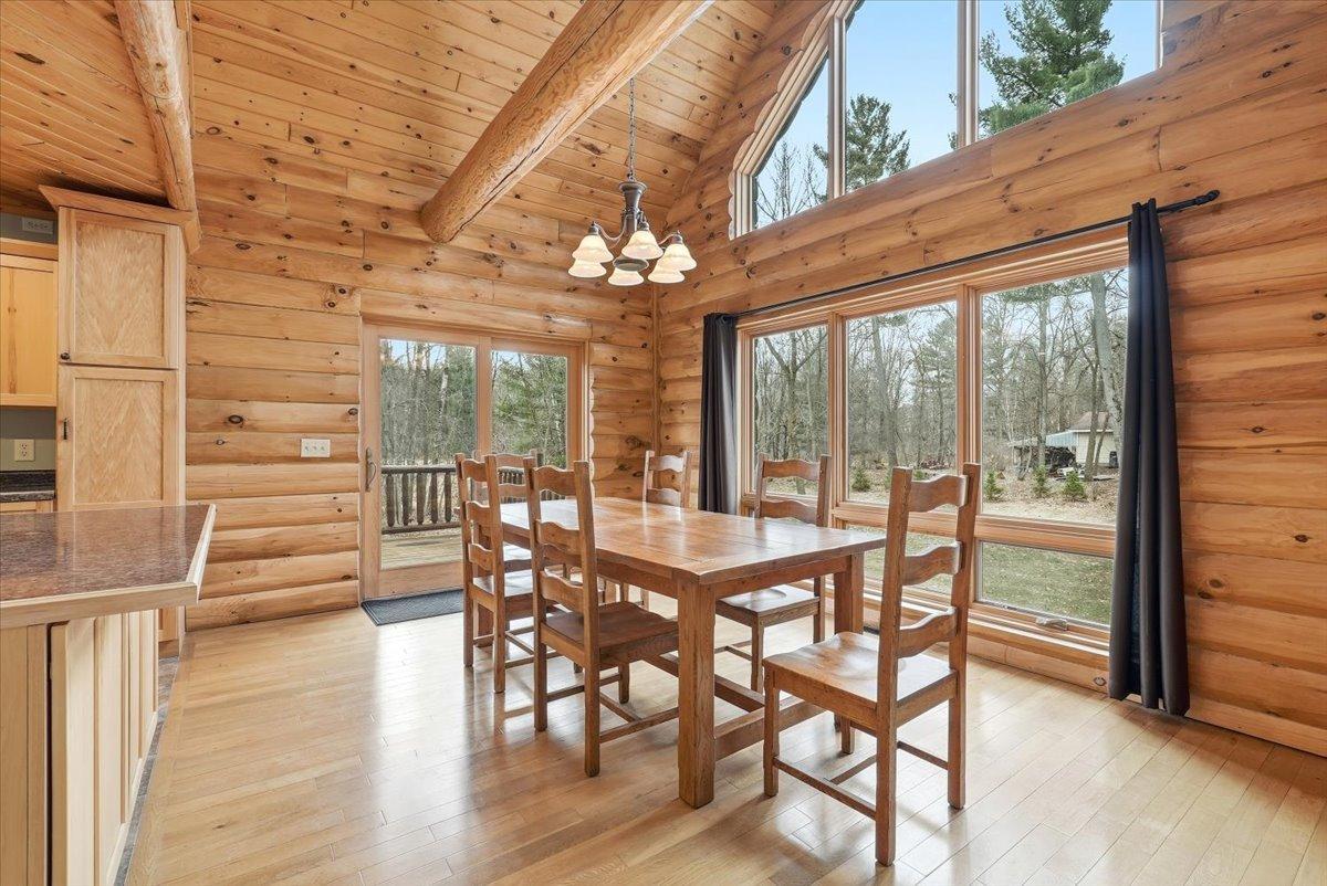 976 State Road 46 Property Photo 13