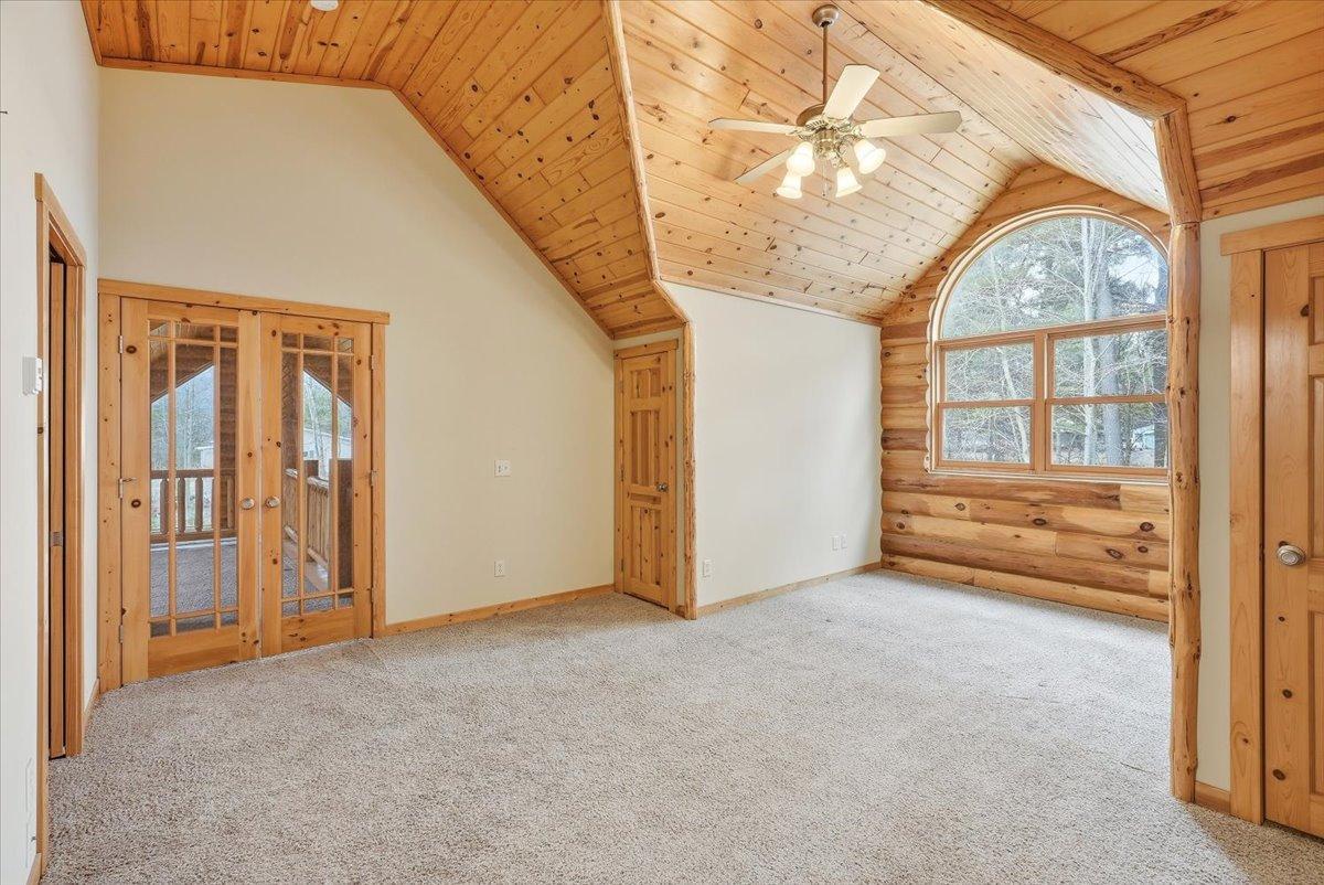 976 State Road 46 Property Photo 23