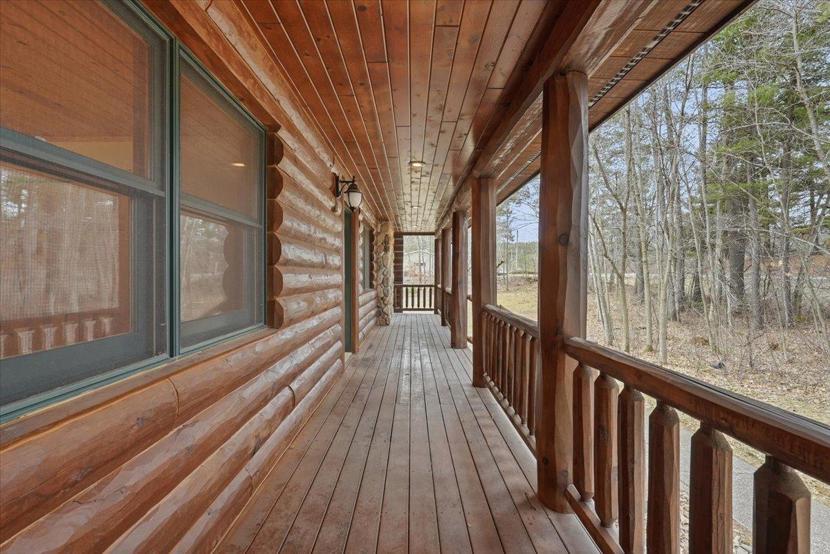 976 State Road 46 Property Photo 33