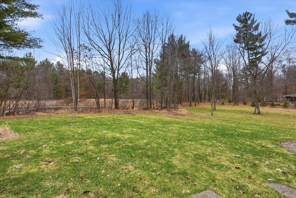 976 State Road 46 Property Photo 37