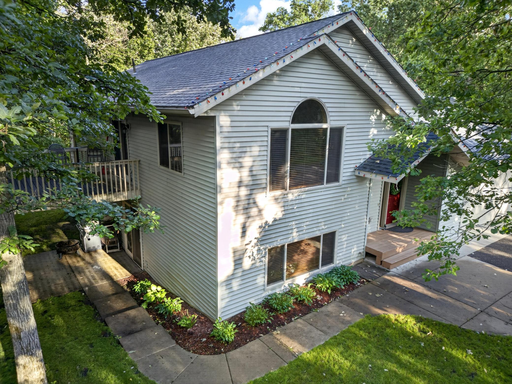 33843 Dancing Bear Drive Property Photo 3