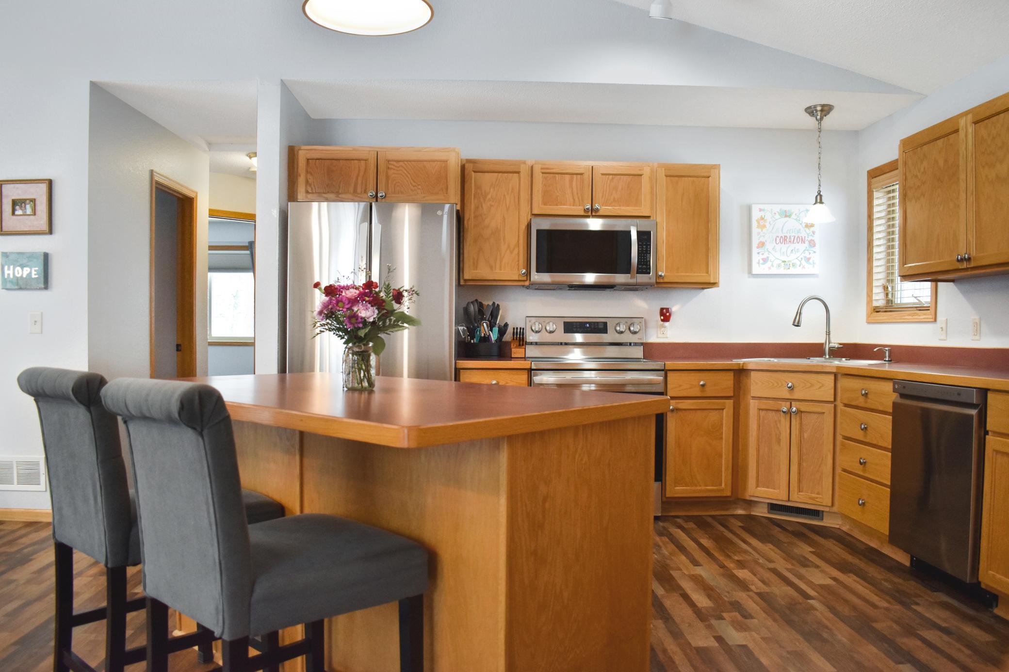 33843 Dancing Bear Drive Property Photo 7
