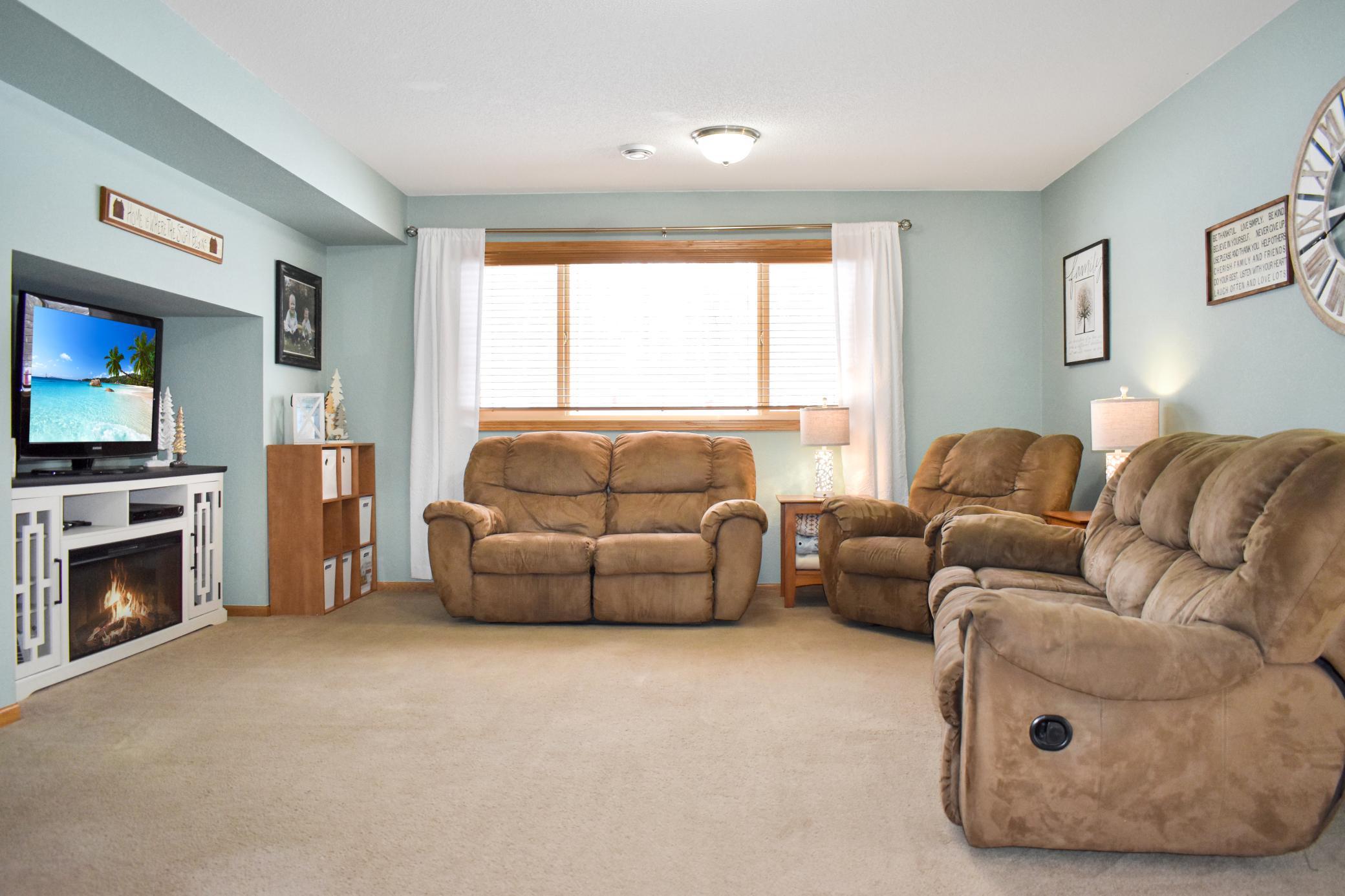 33843 Dancing Bear Drive Property Photo 20