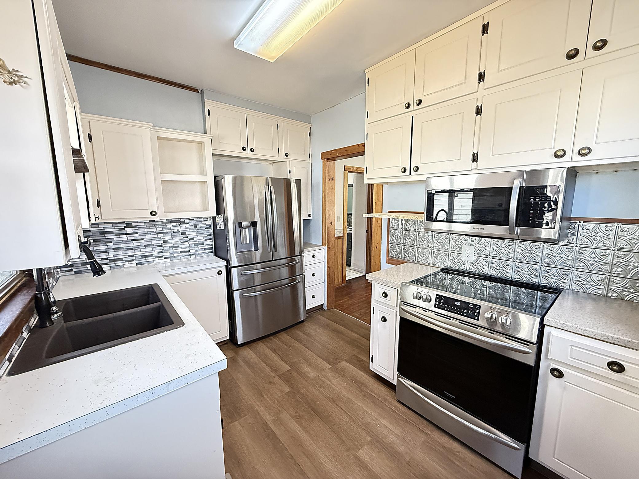 112 4th Street Nw Property Photo 5