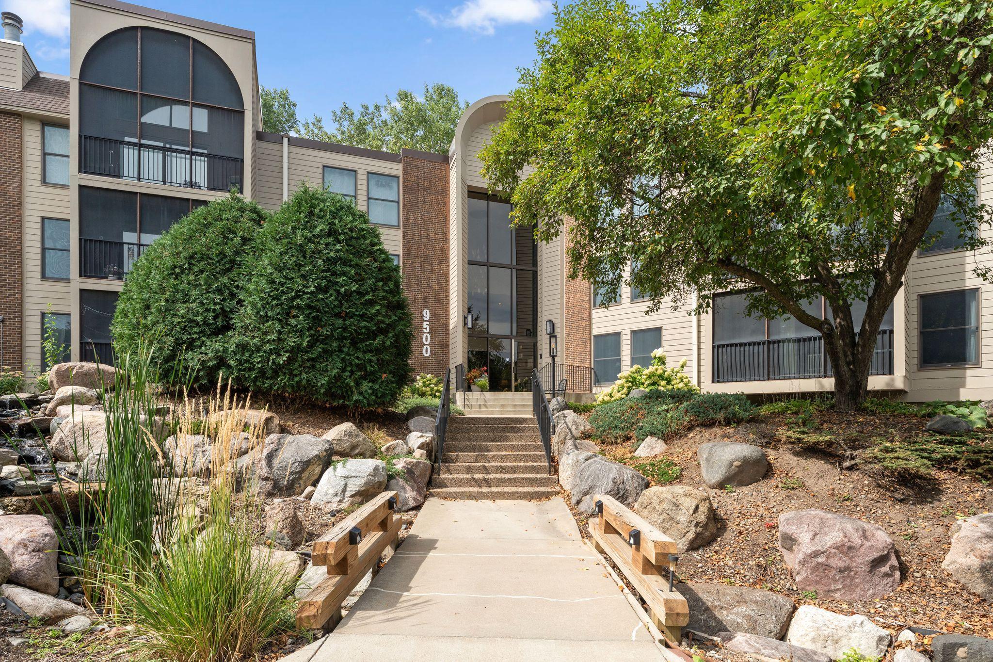 9500 Collegeview Road 206