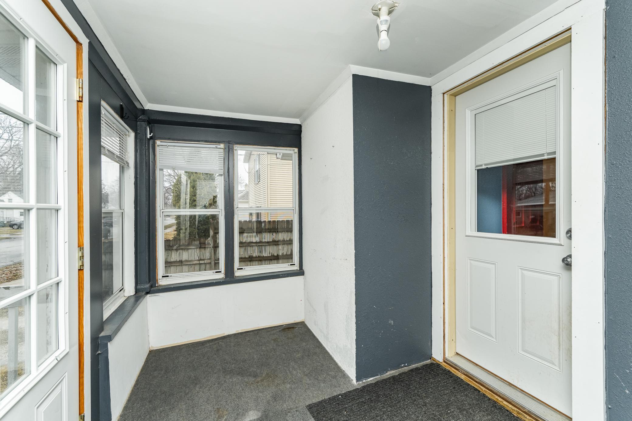 1248 7th Avenue Se Property Photo 2