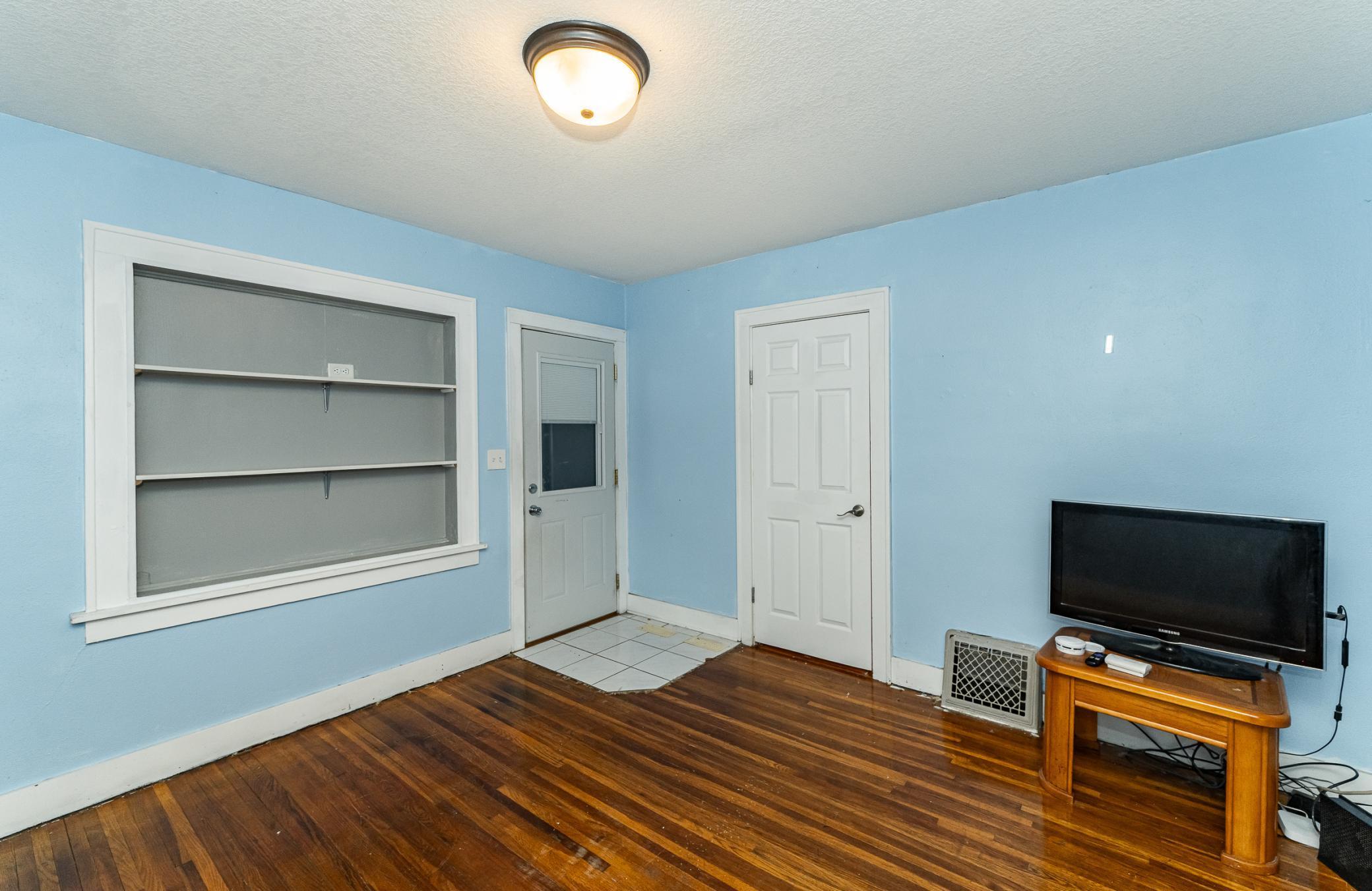 1248 7th Avenue Se Property Photo 3