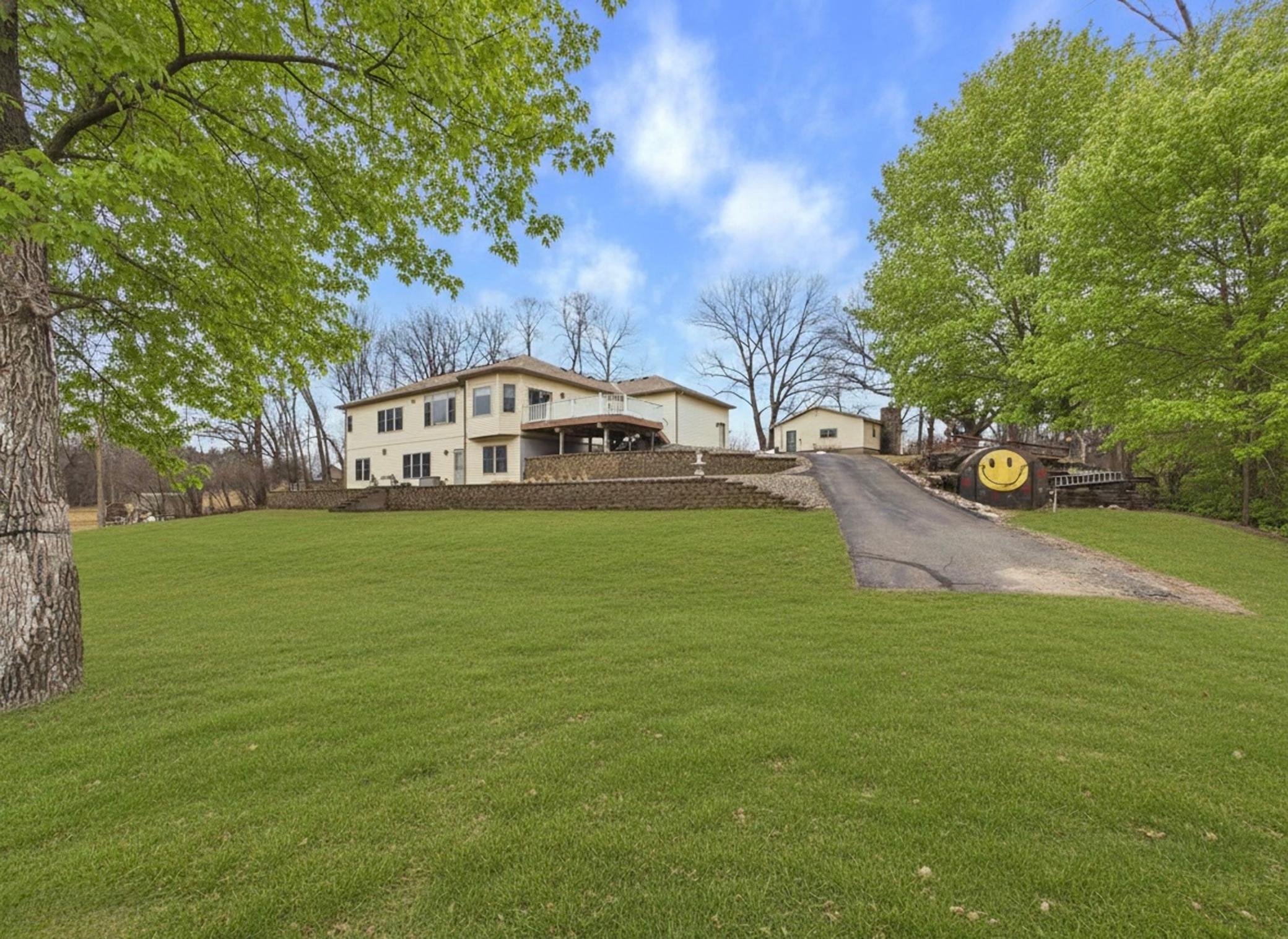 18559 Empire Trail Property Photo 12