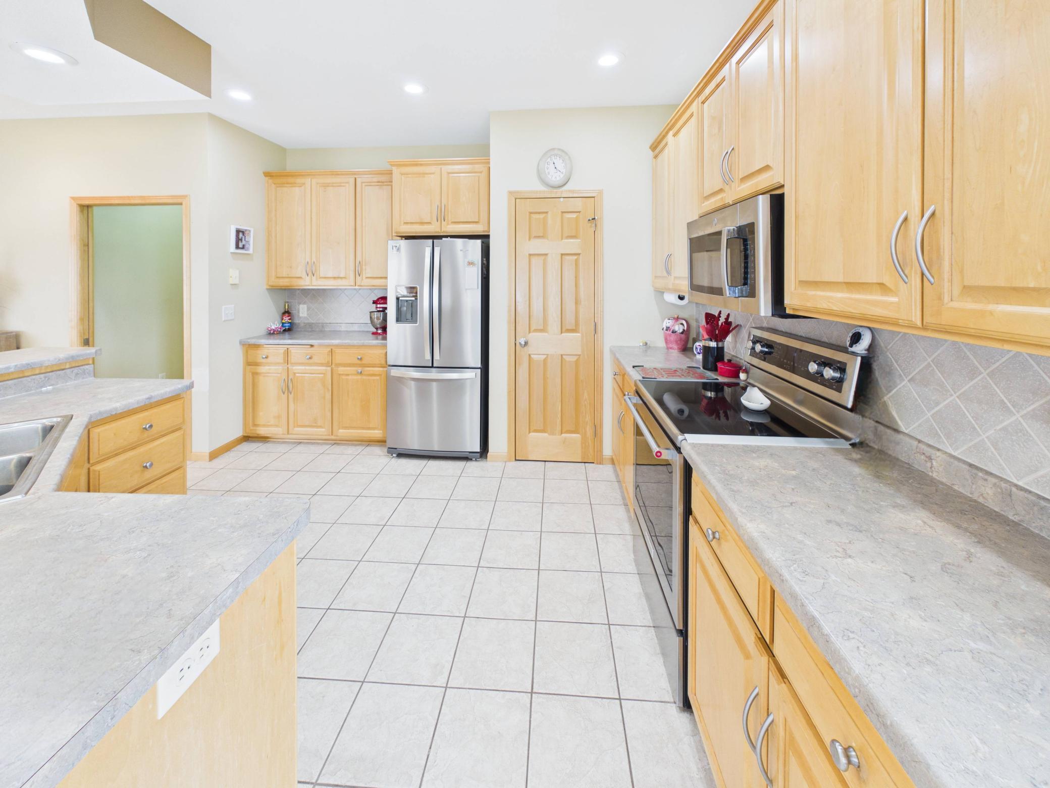 18559 Empire Trail Property Photo 20