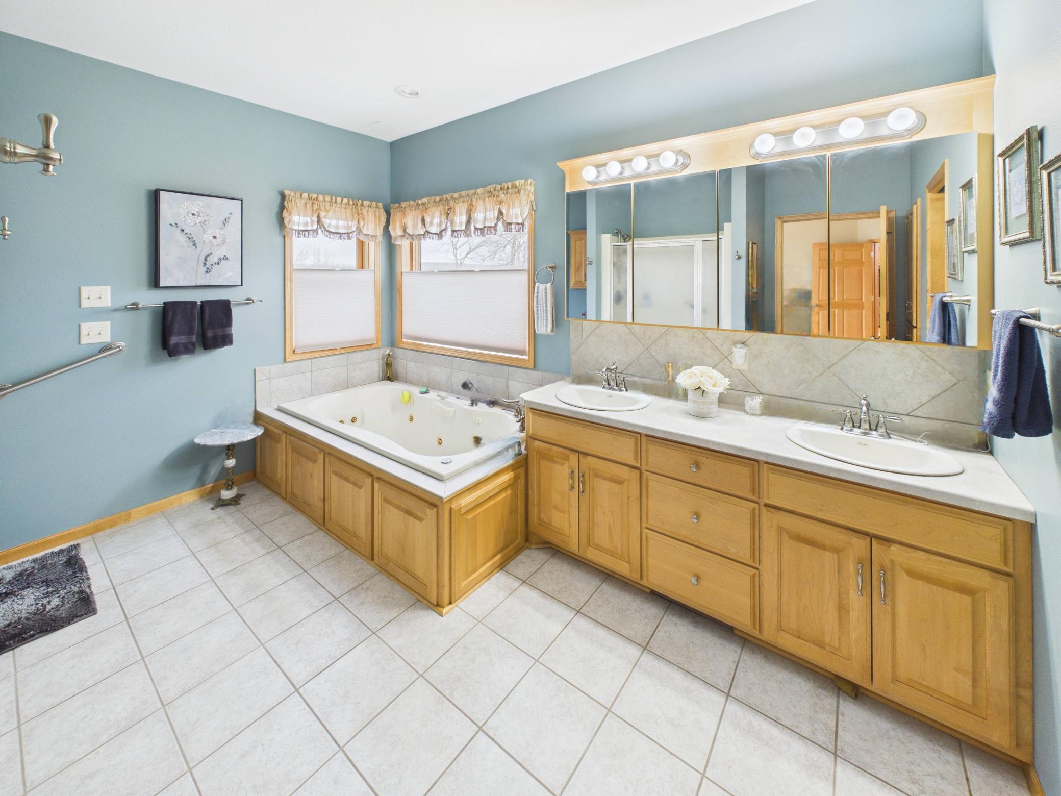 18559 Empire Trail Property Photo 31