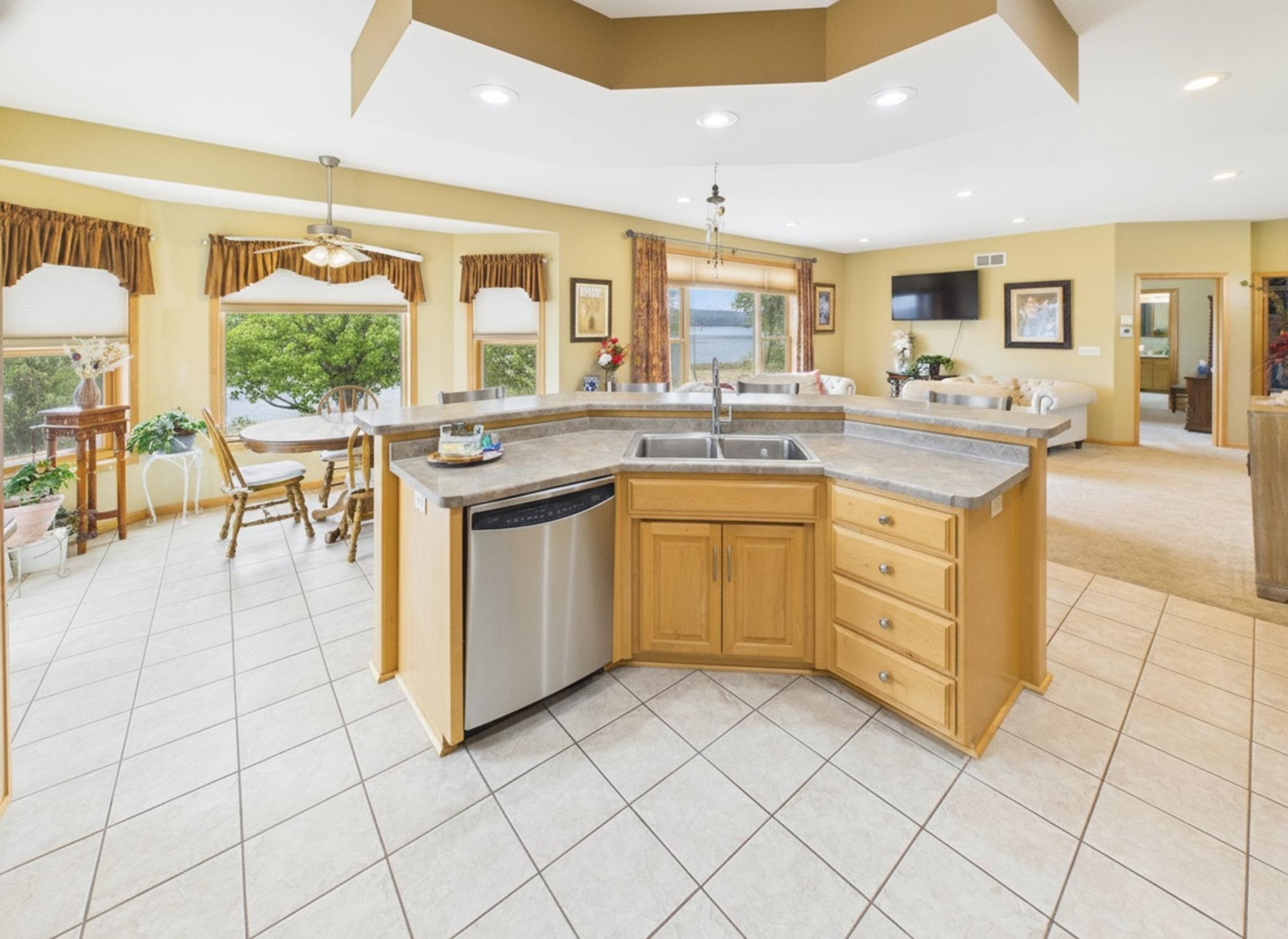 18559 Empire Trail Property Photo 46